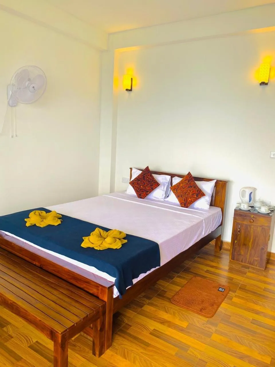 Bed in Pleasant Peak