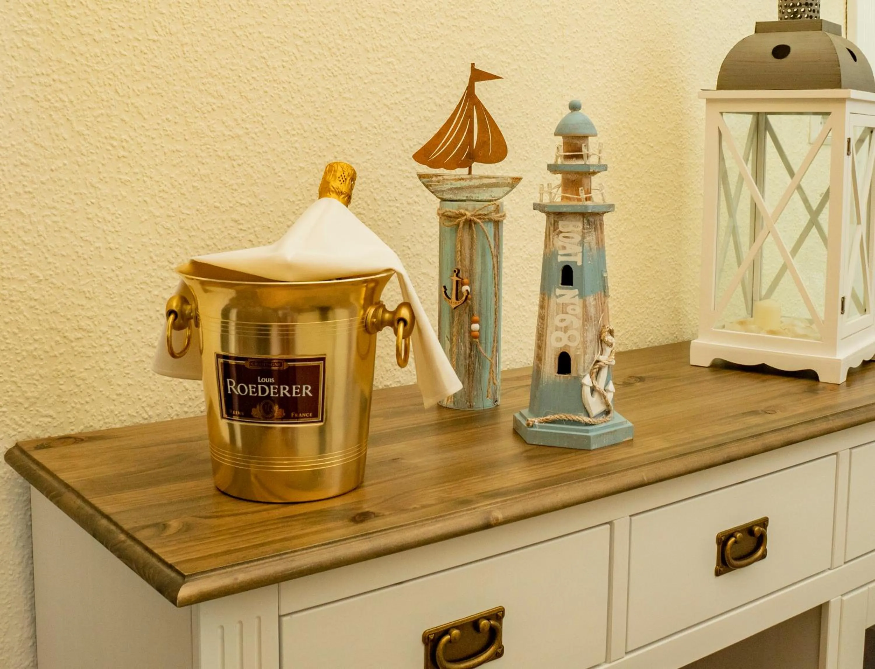 Photo of the whole room in Dieksee-Eck am See