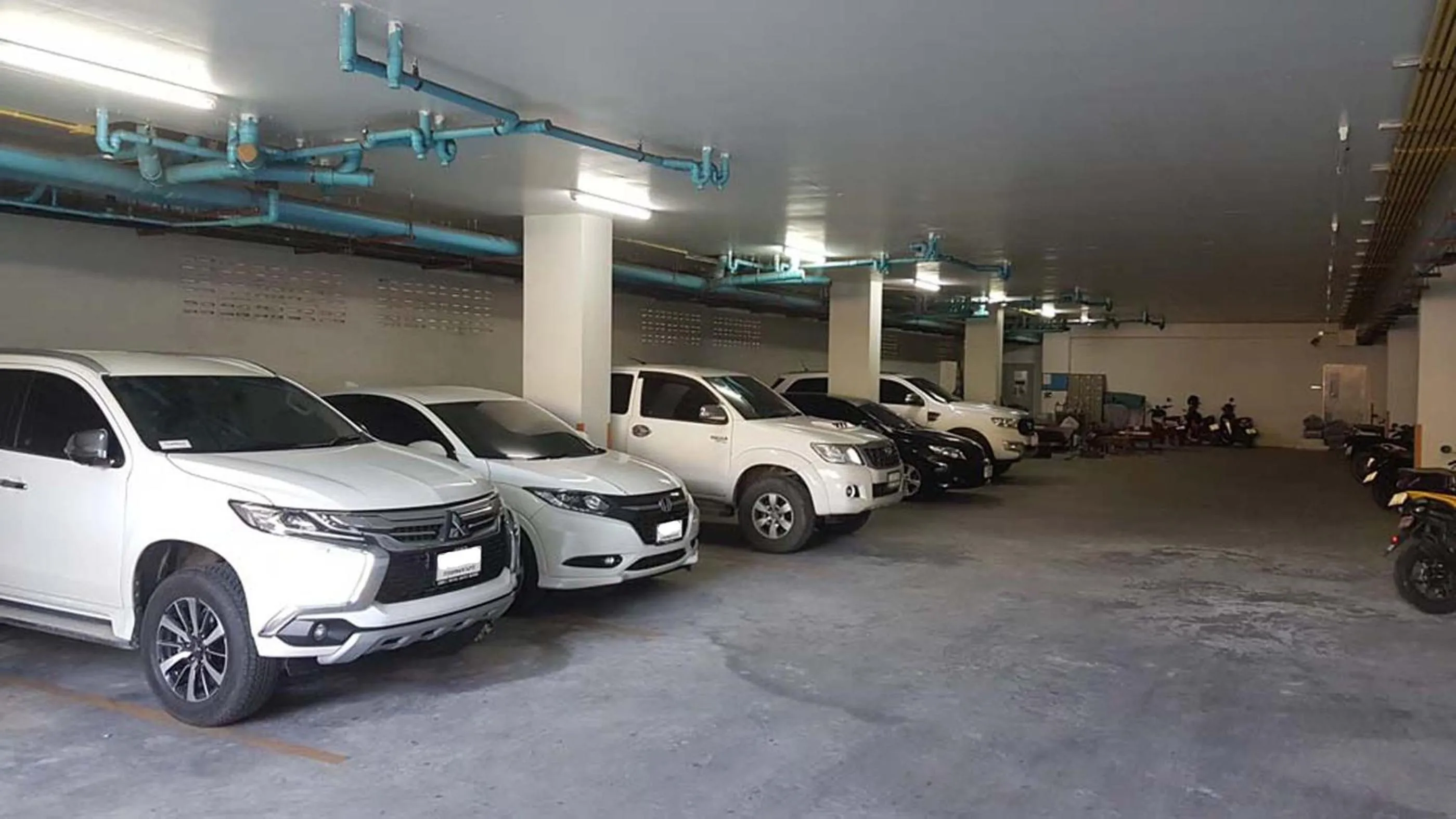 Parking in Ramaburin Resort Patong - SHA Extra Plus