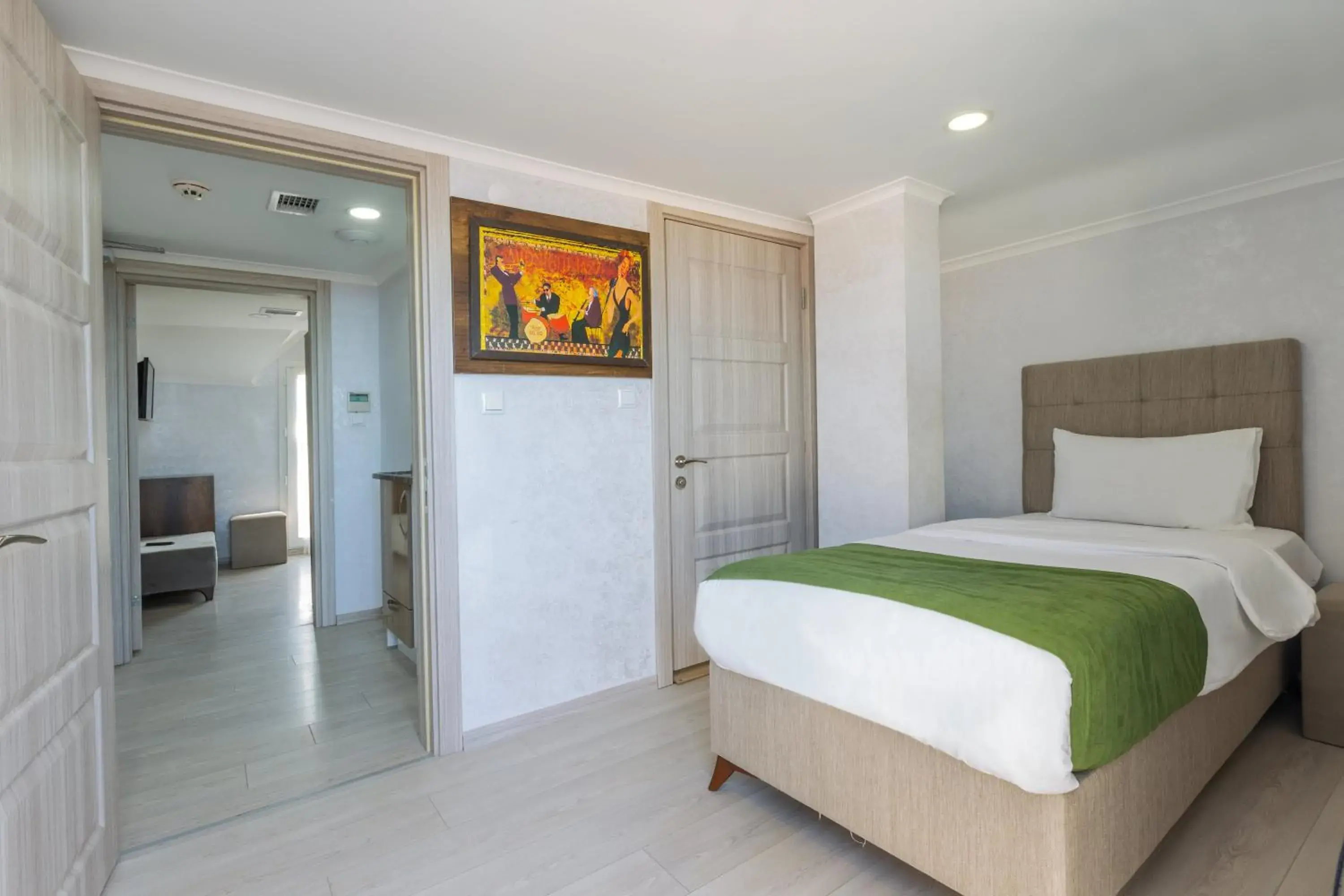 Budget Twin Room in Alya Hotel Budget Twin Room in Alya Hotel