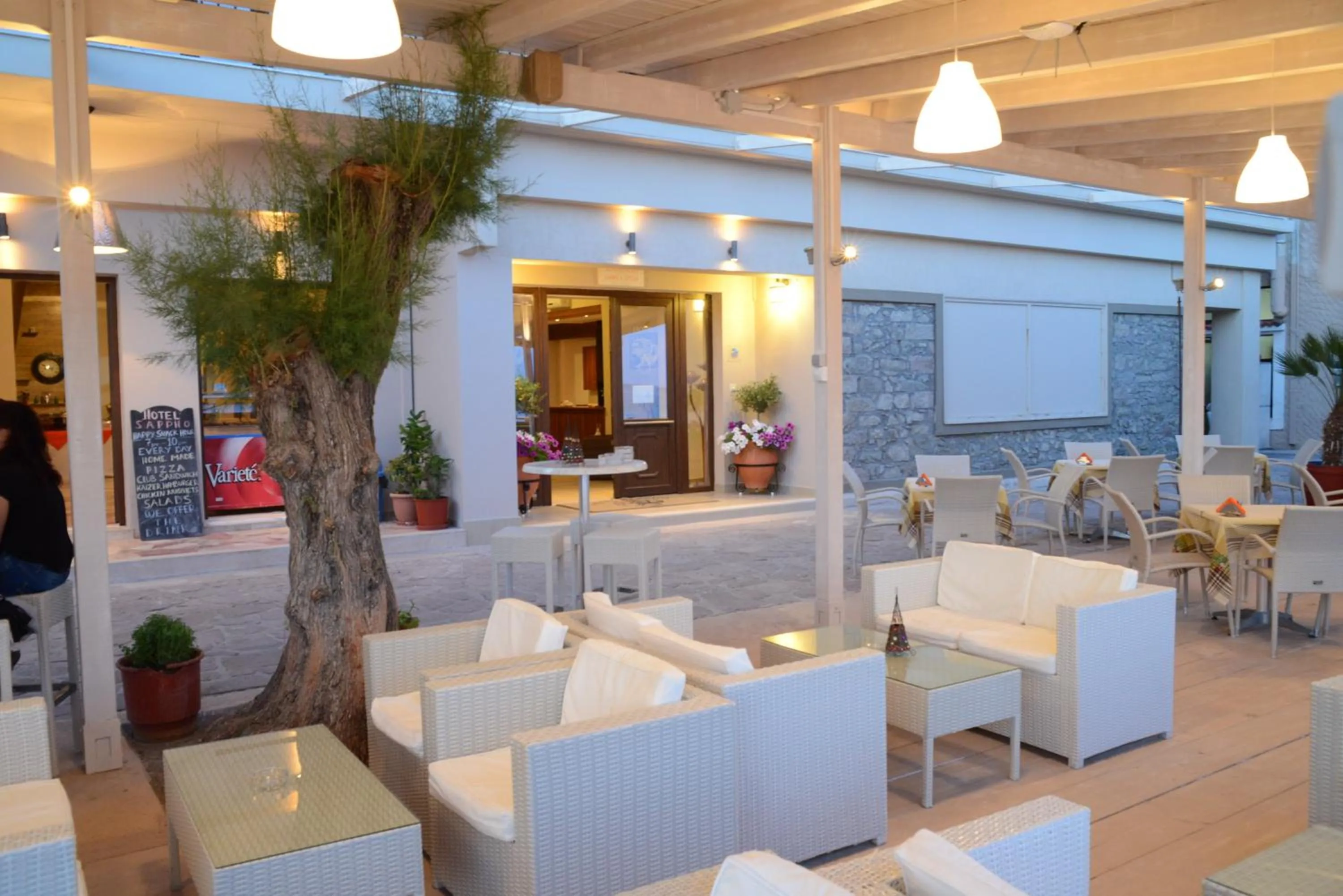 Patio in Sappho Hotel