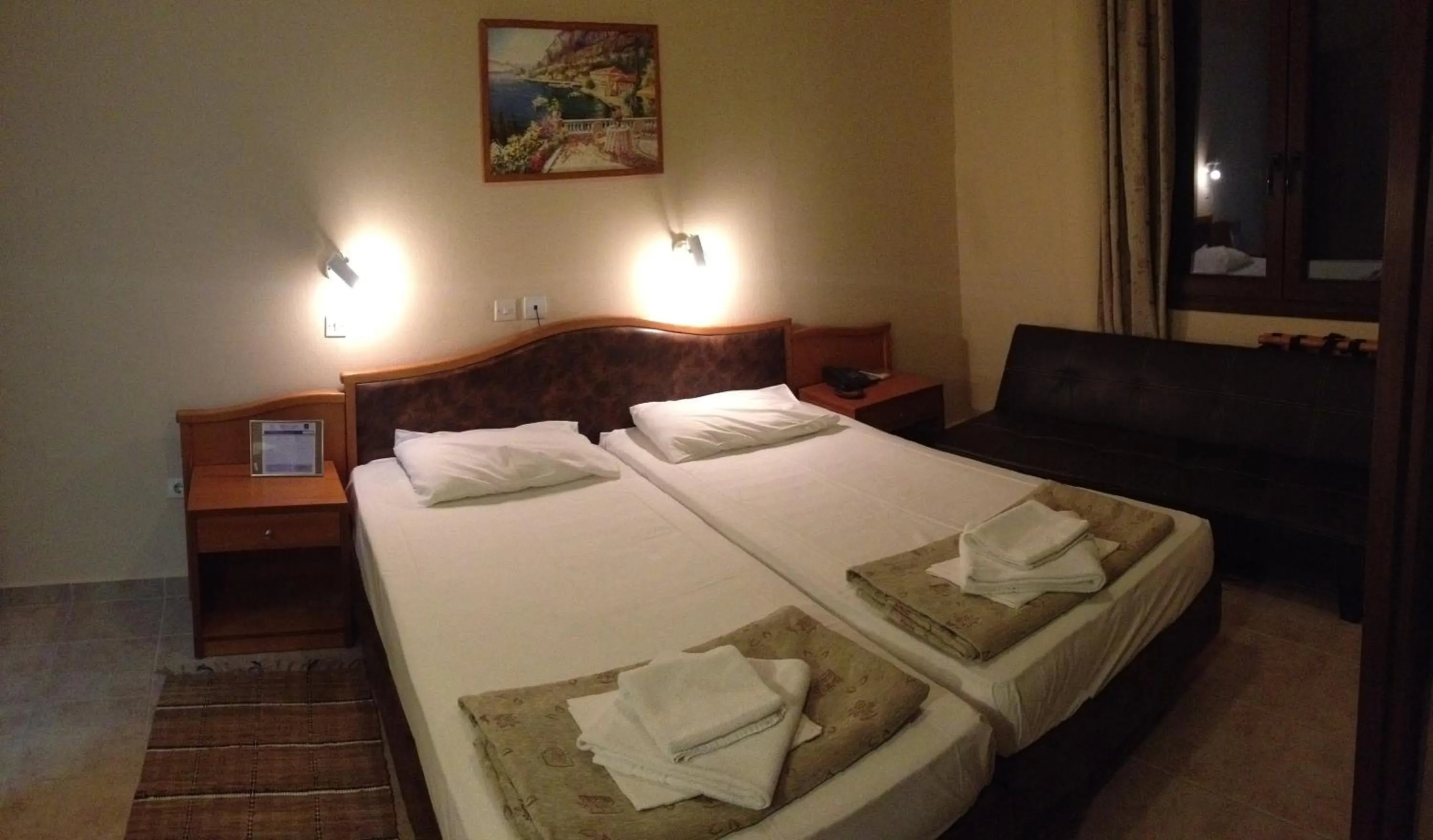 Bedroom, Bed in Sappho Hotel