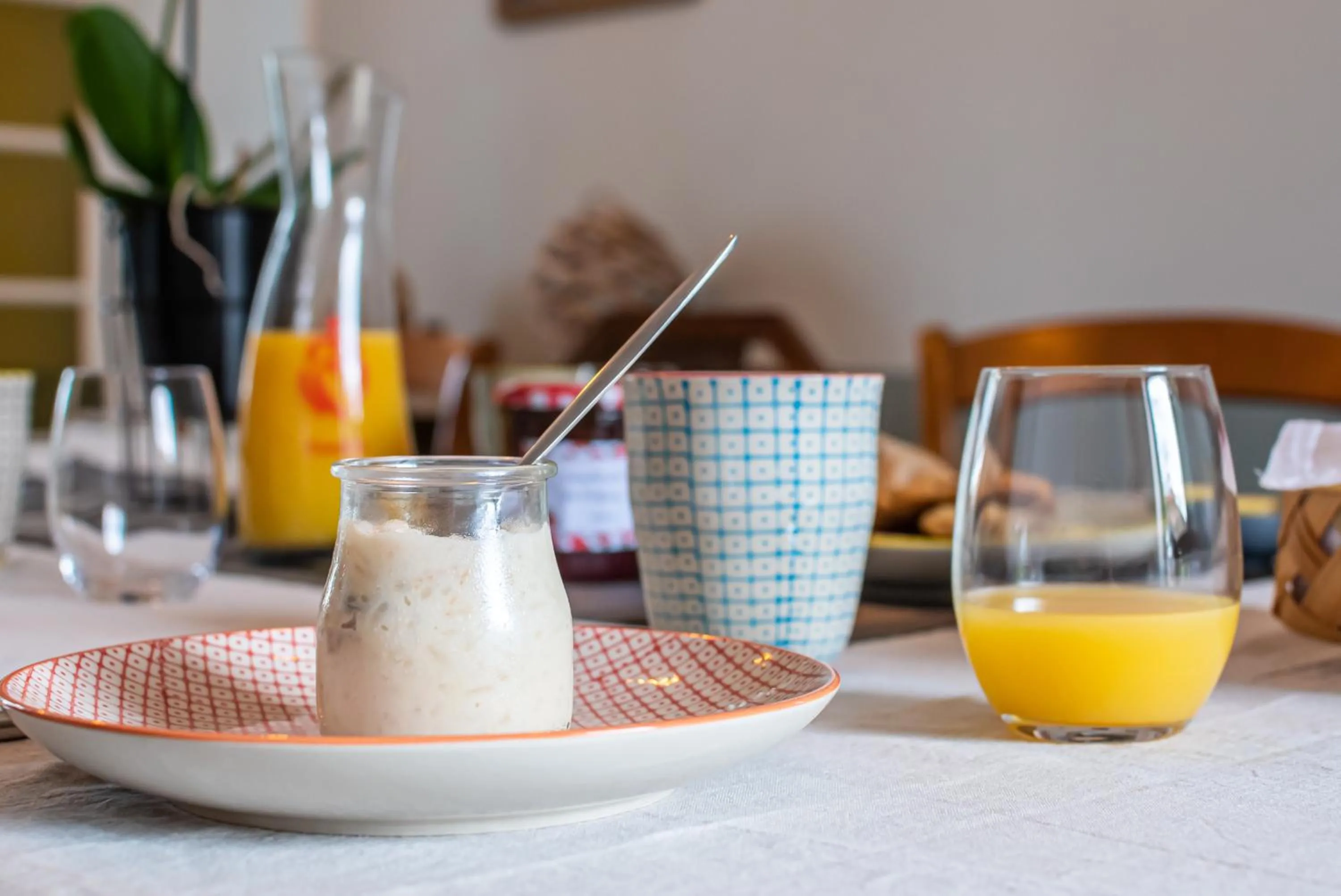 Breakfast in Le DOMAINE DES ECOLIERS B&B