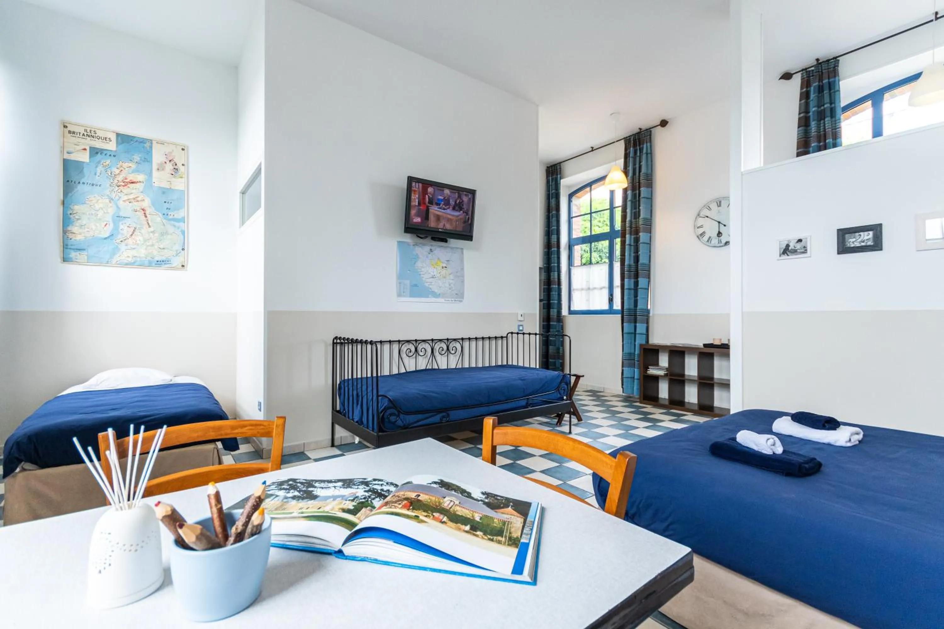 Bedroom in Le DOMAINE DES ECOLIERS B&B