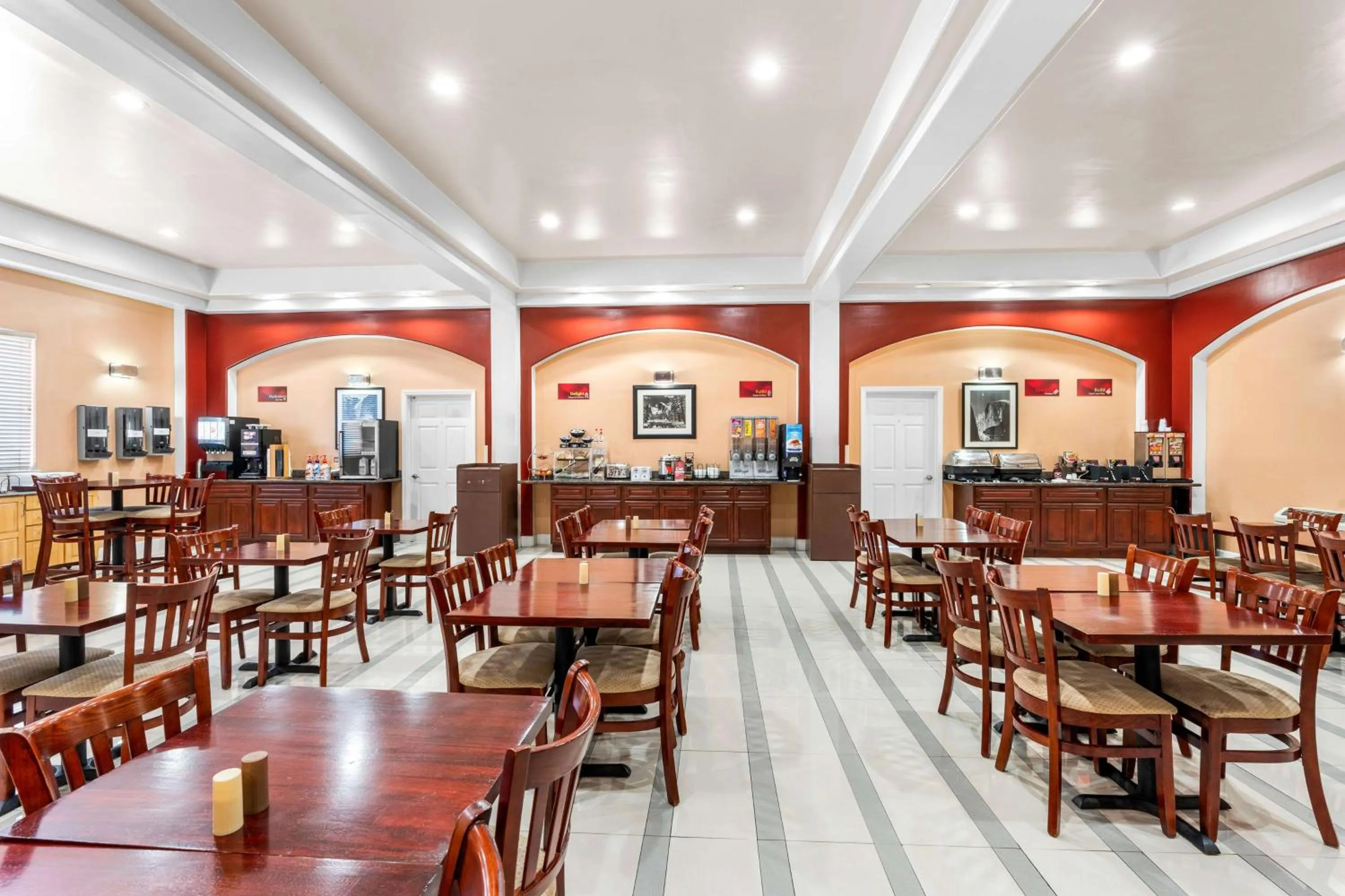 Breakfast in Best Western Plus Yosemite Way Station