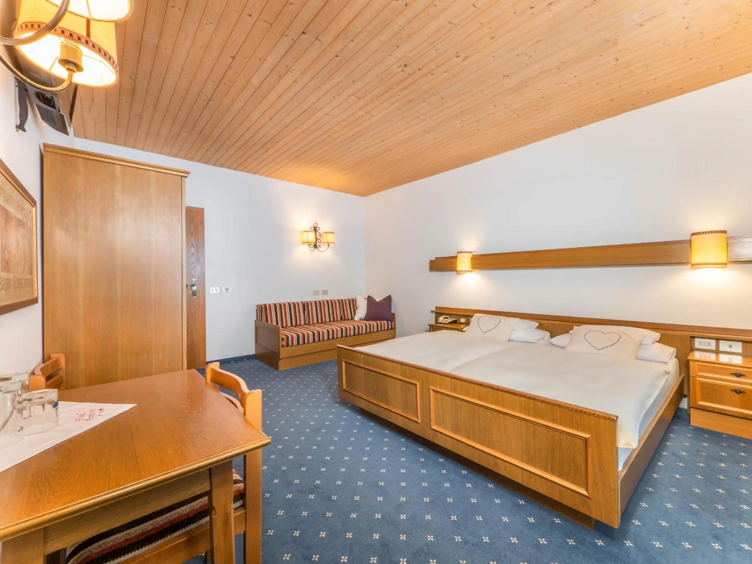 Bed in Hotel Pontives