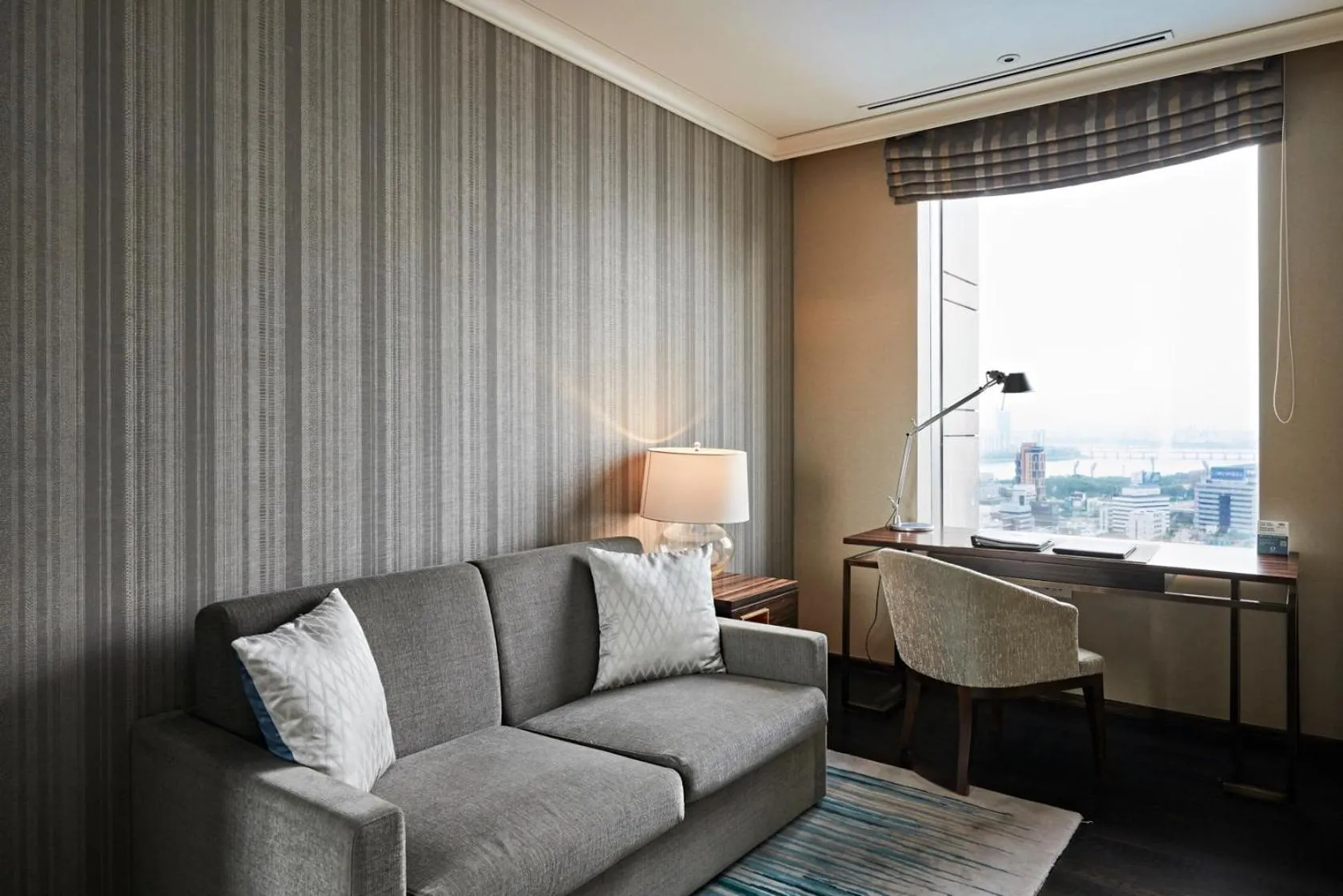 Decorative detail in Oakwood Premier Coex Center Seoul