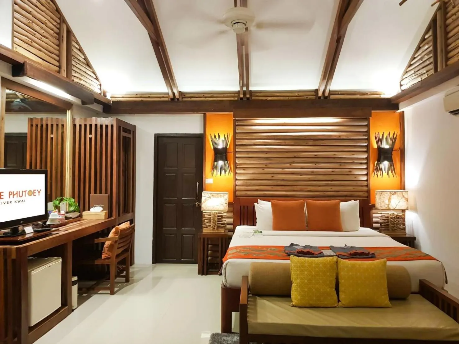 Bedroom, Bed in Home Phutoey River Kwai Hotspring & Nature Resort