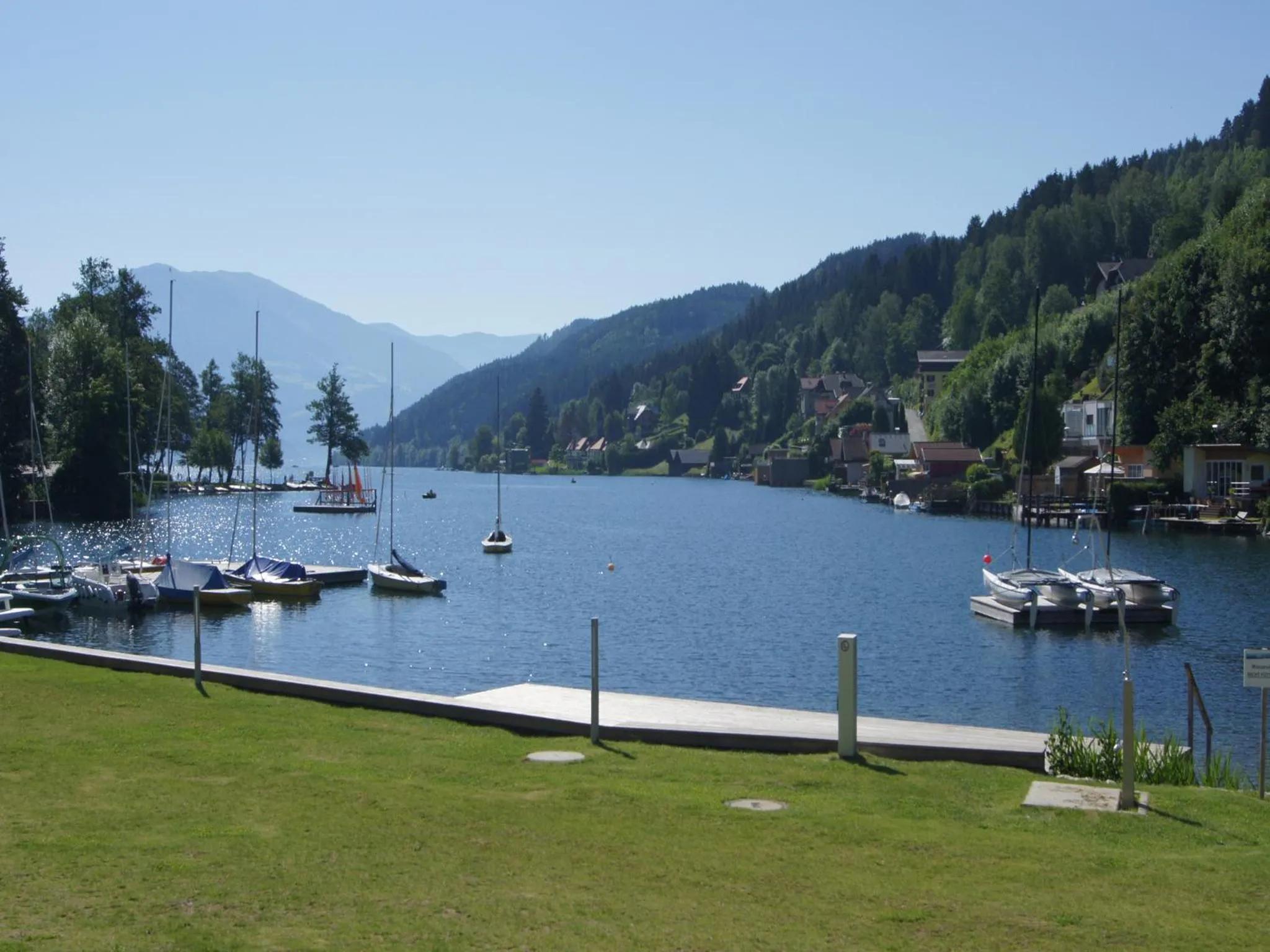 Lake view in Hotel Royal X