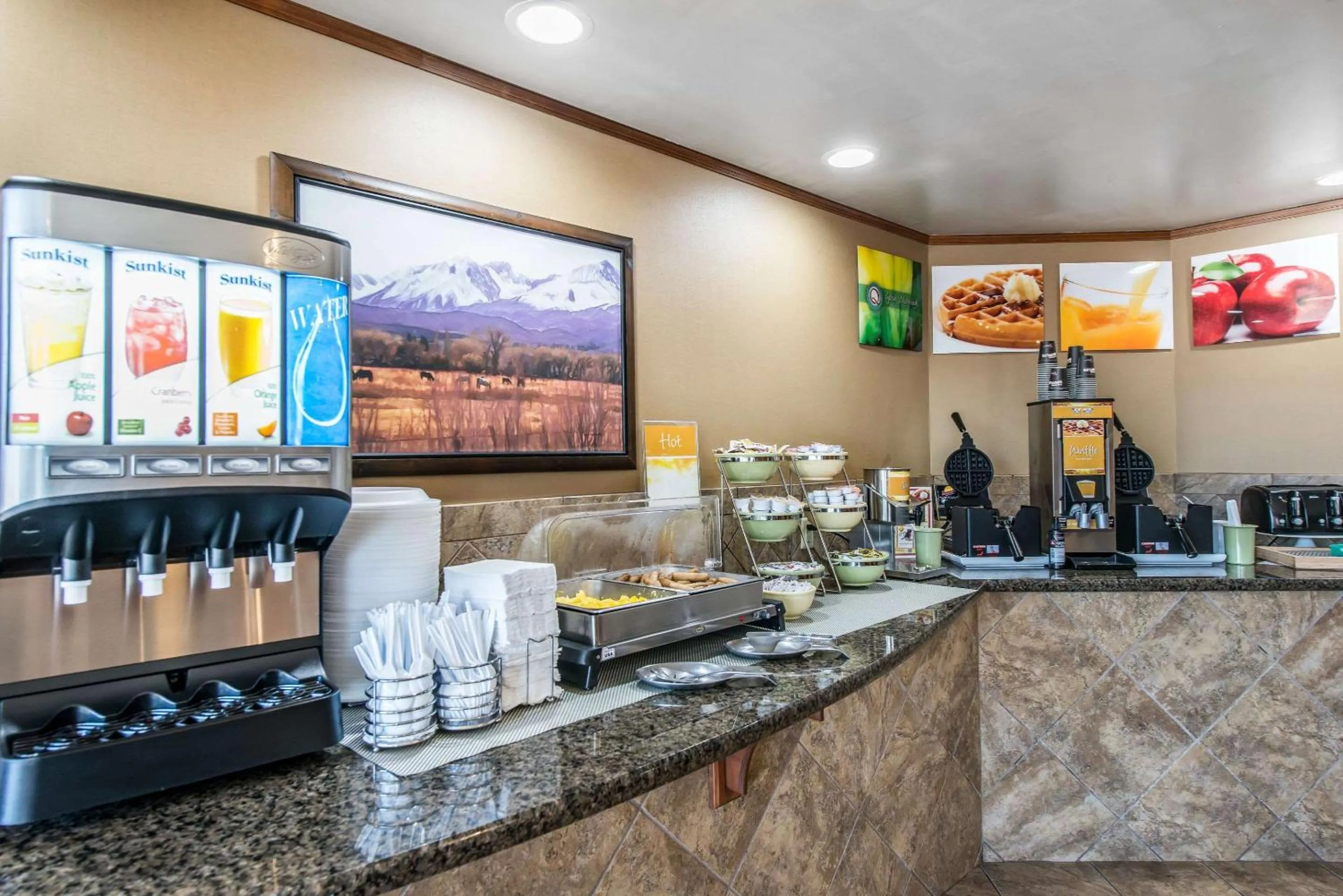 Restaurant/places to eat in Quality Inn Colorado Springs South