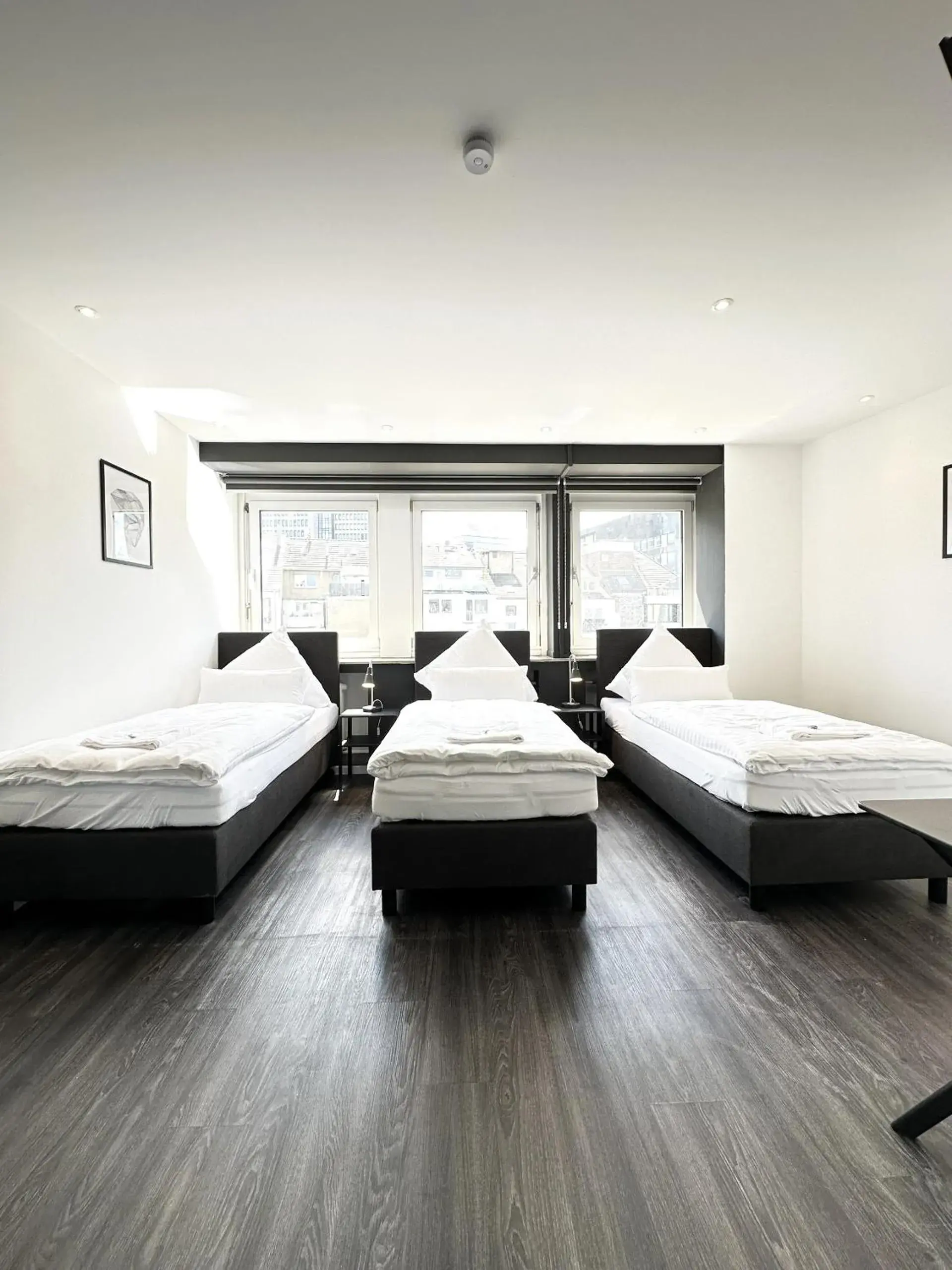 Triple Room with Shared Bathroom in BLK Hostel Triple Room with Shared Bathroom in BLK Hostel