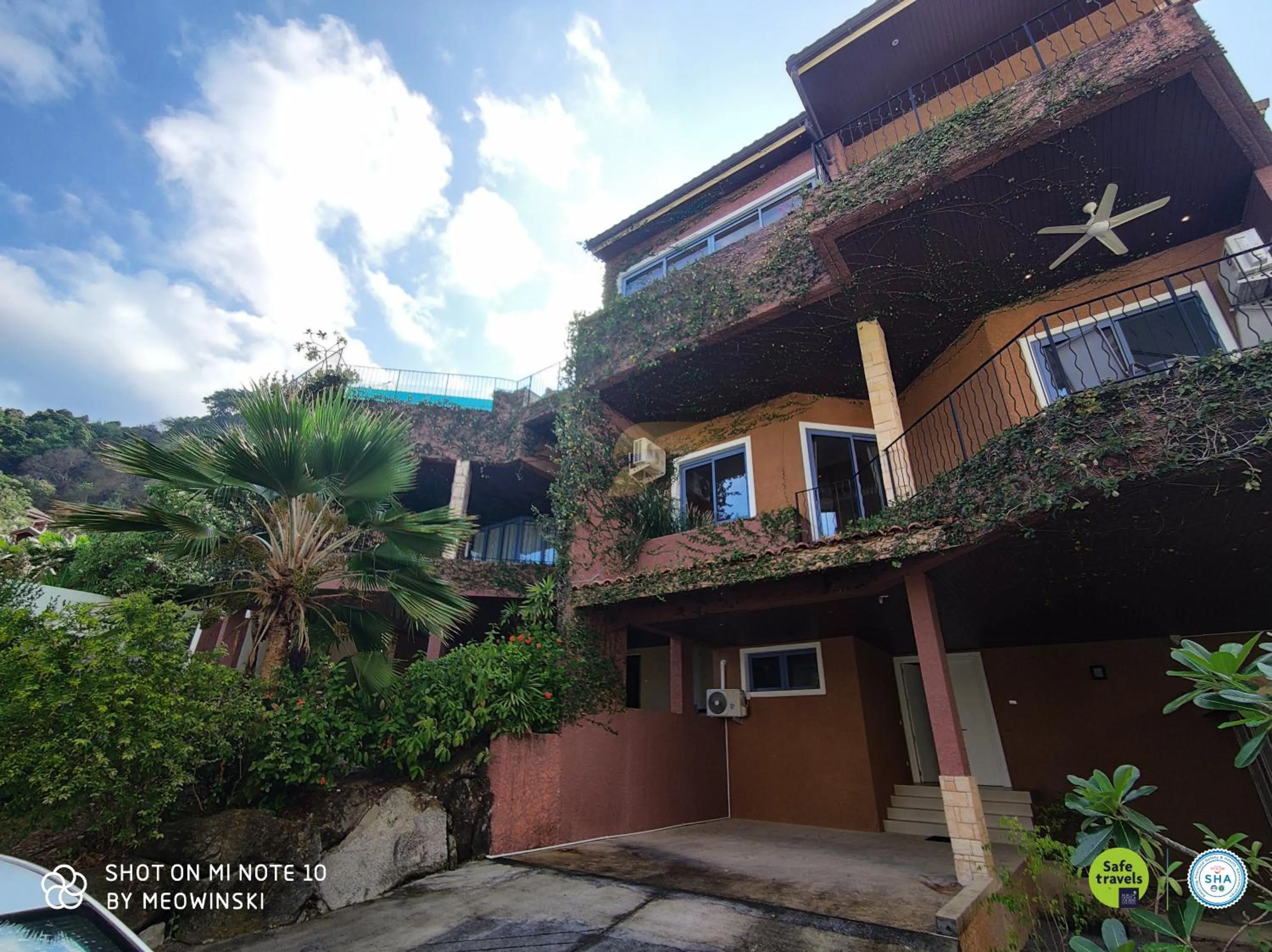 Property building in Teetara Villa Patong