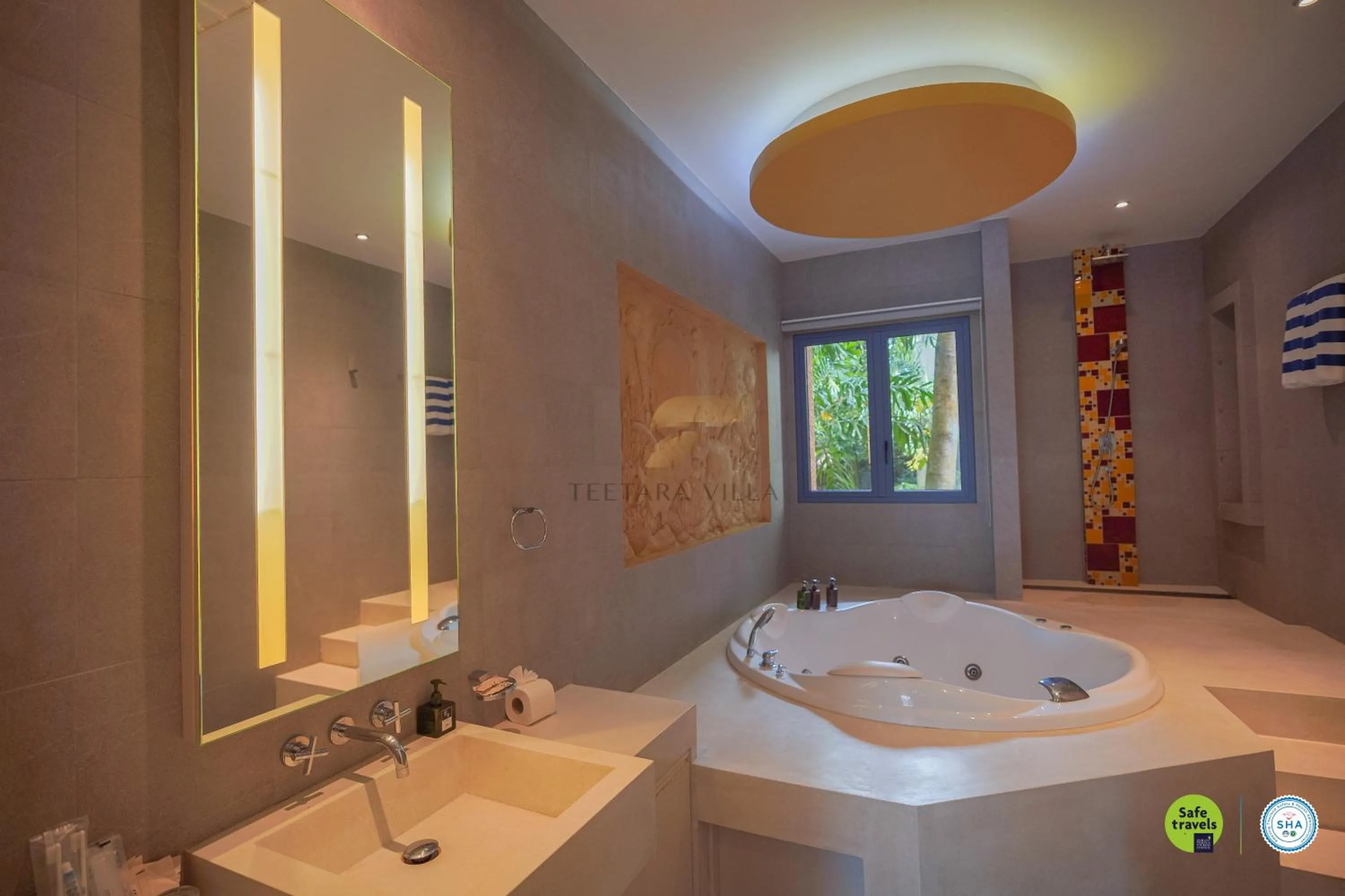 Bathroom in Teetara Villa Patong