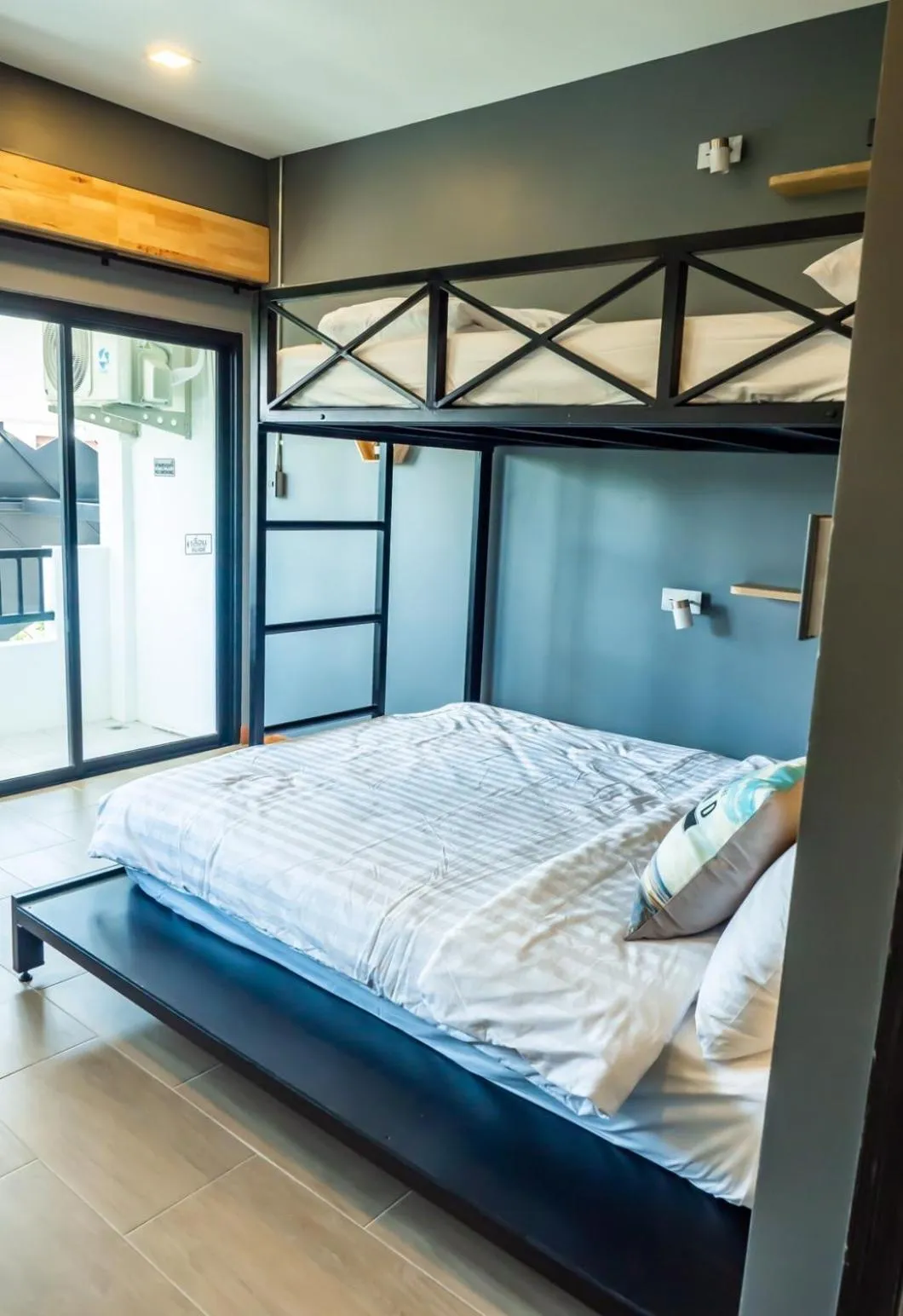 Bedroom, Bed in Ray Hostel