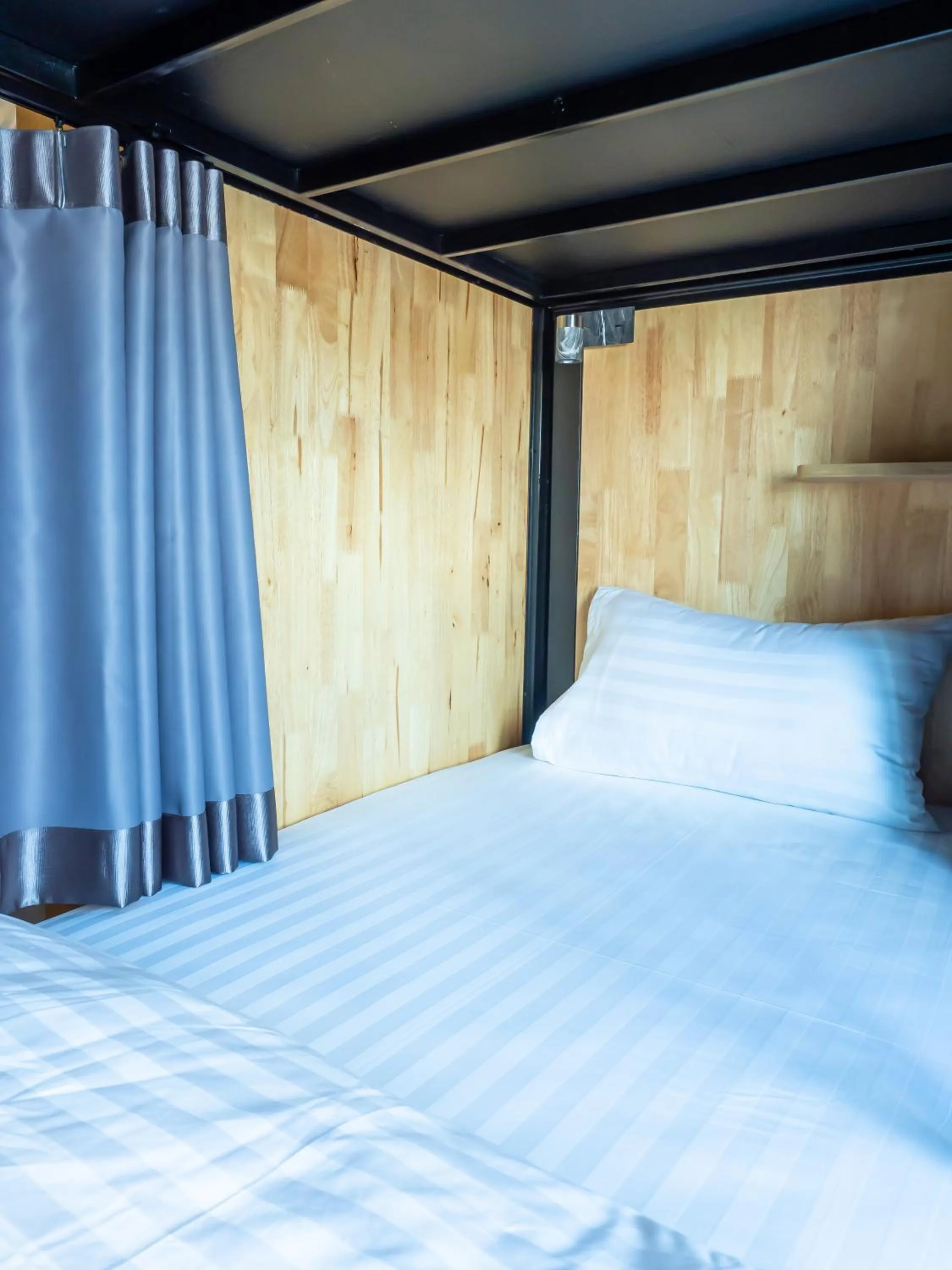 bunk bed, Bed in Ray Hostel