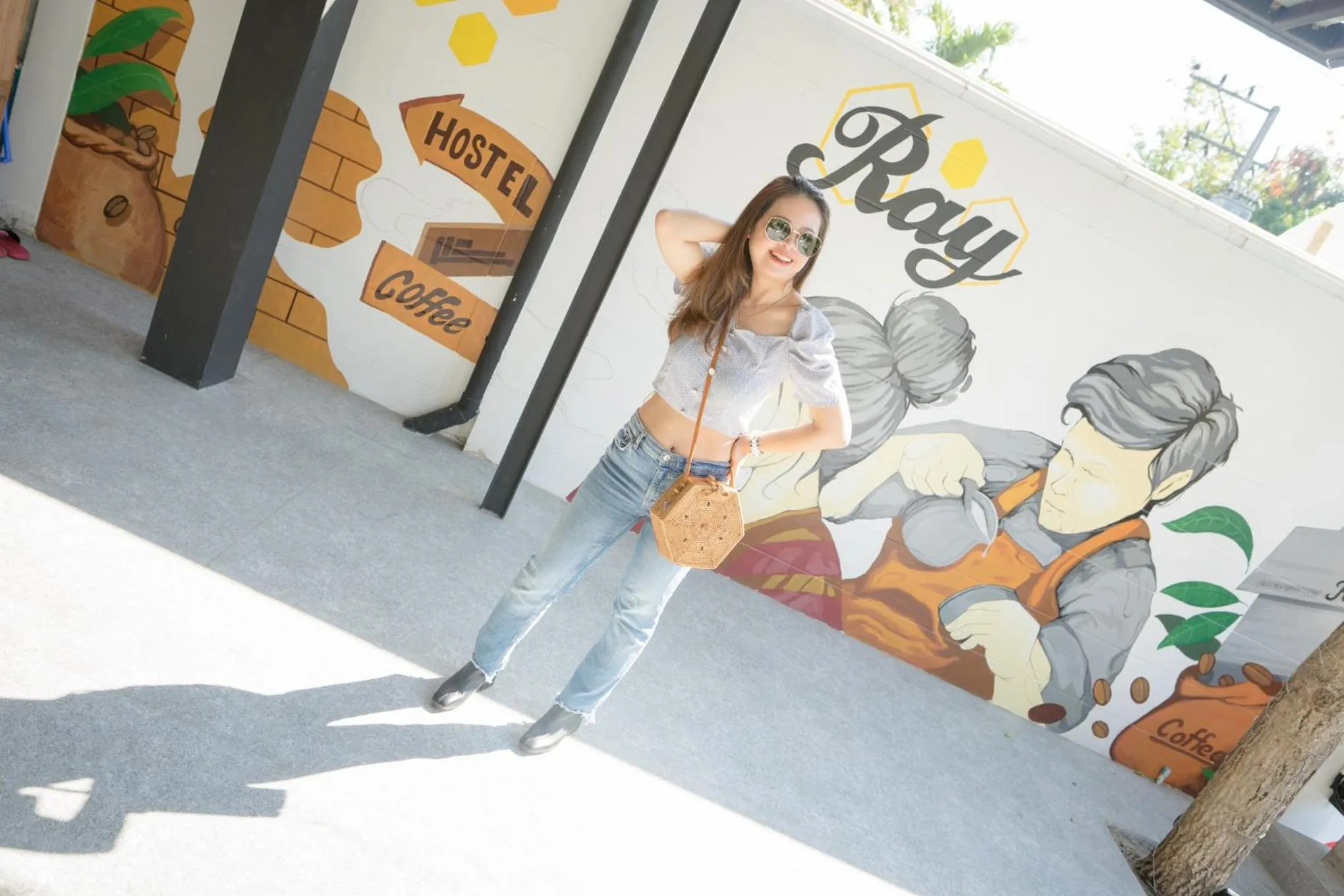 Facade/entrance in Ray Hostel