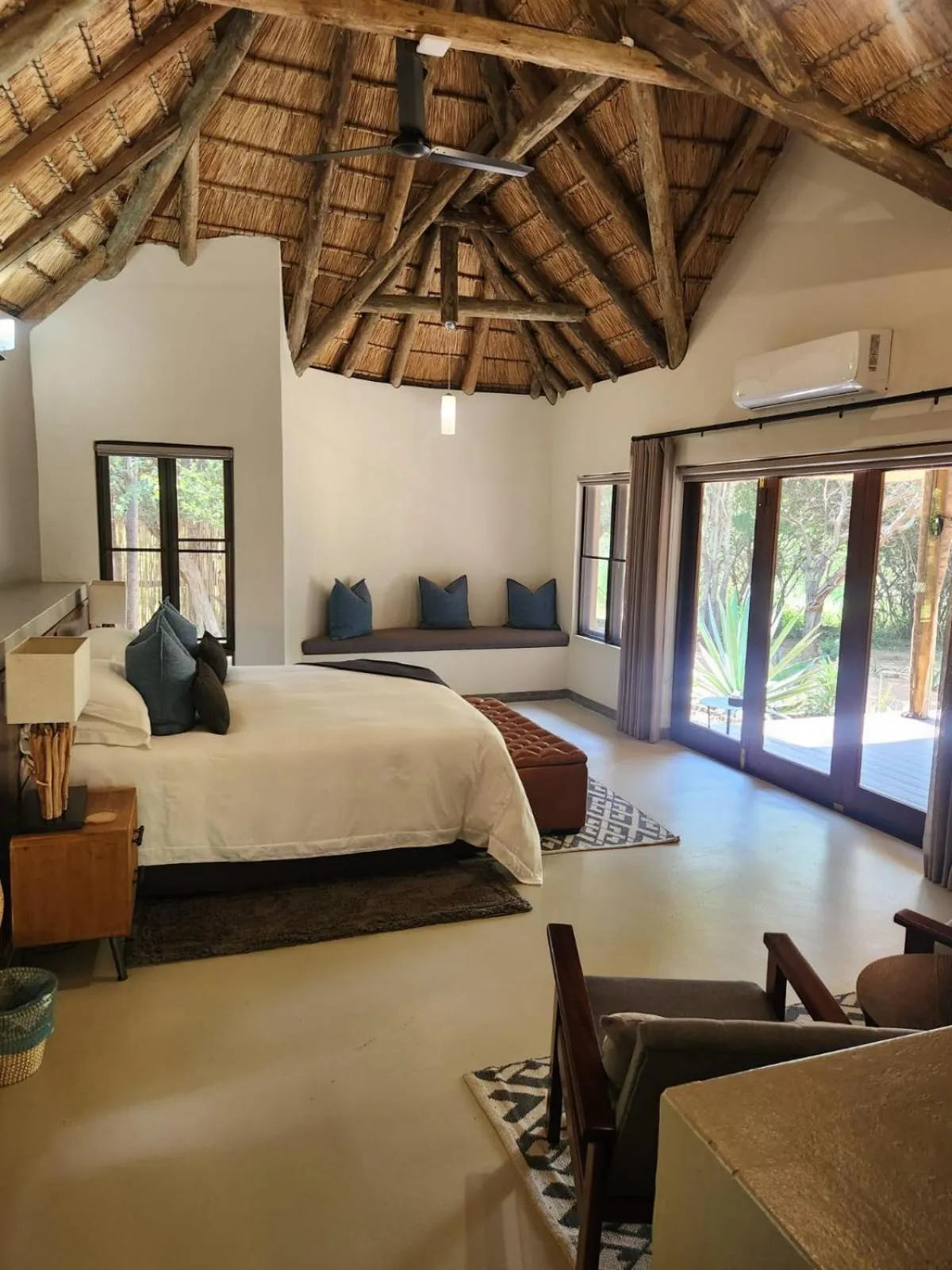 Bed in Tambuti Lodge