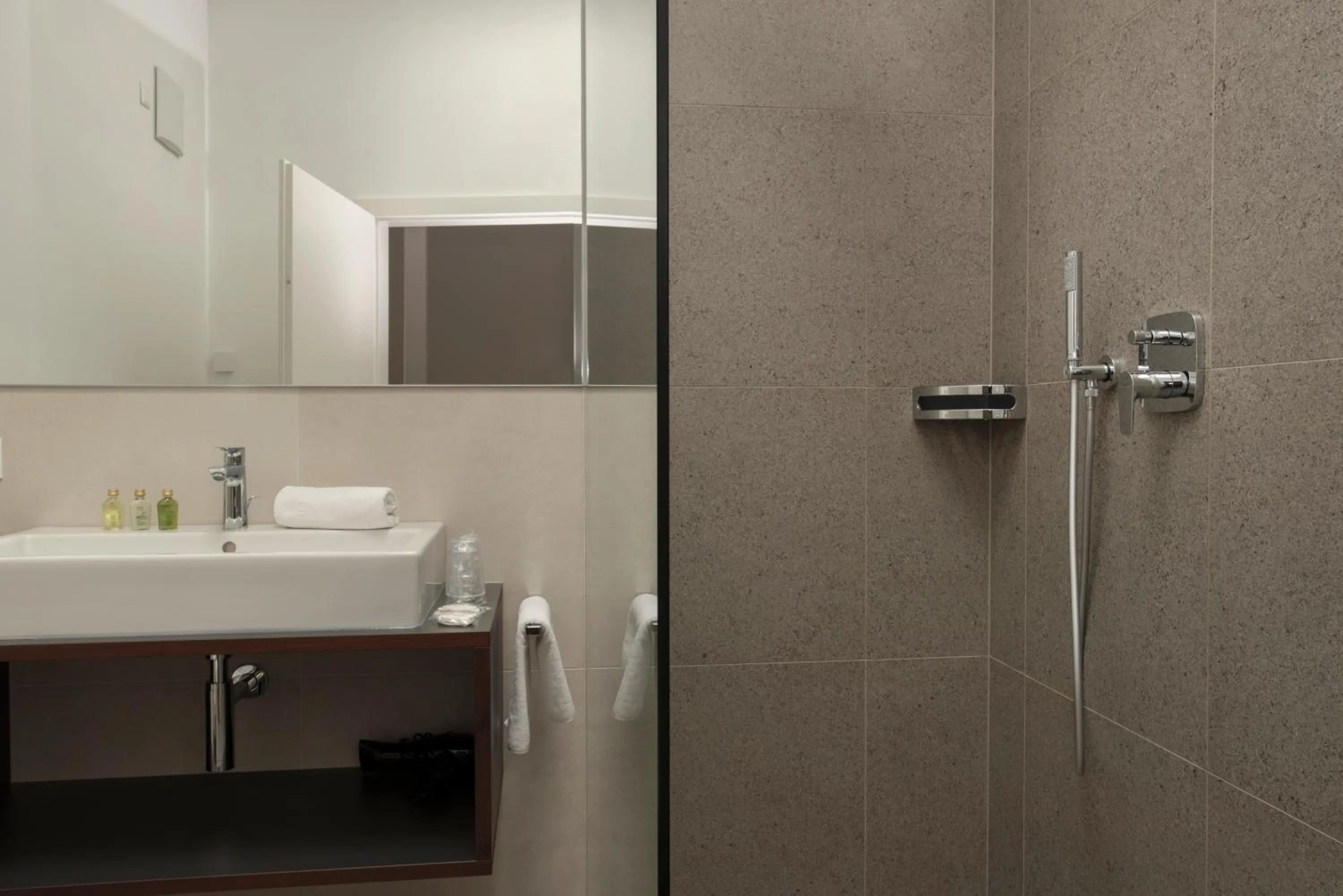 Bathroom in Apparthotel Calma