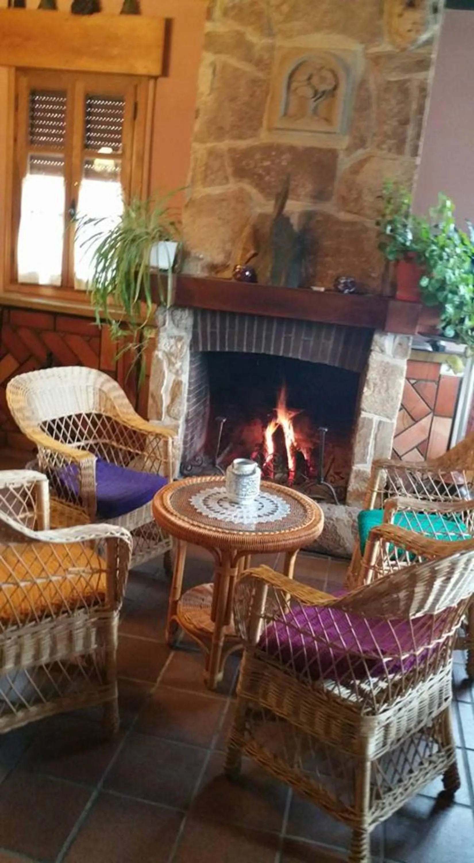 Living room in El Camino Real