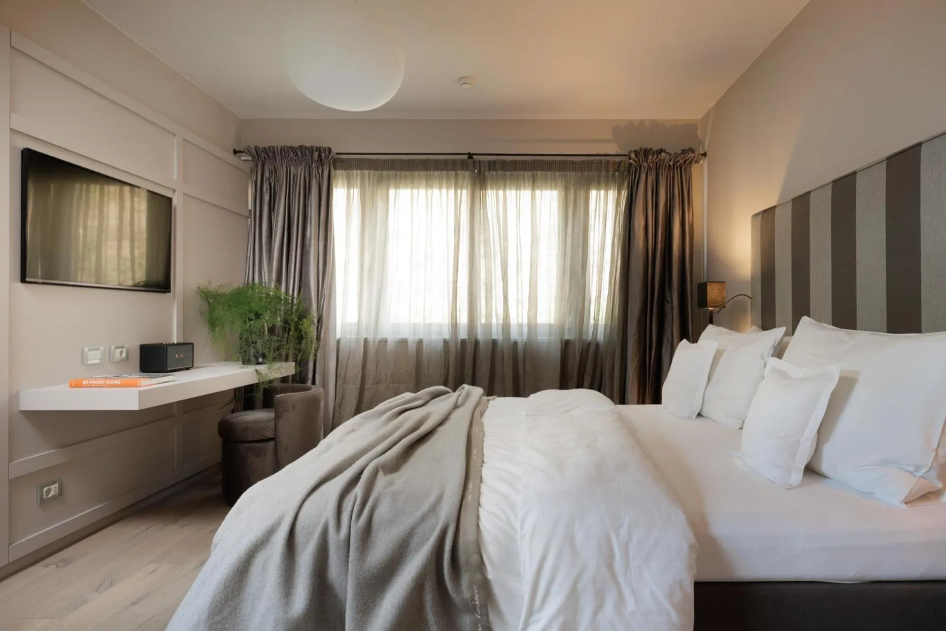 Bedroom, Bed in Hotel KÜGLERHOF