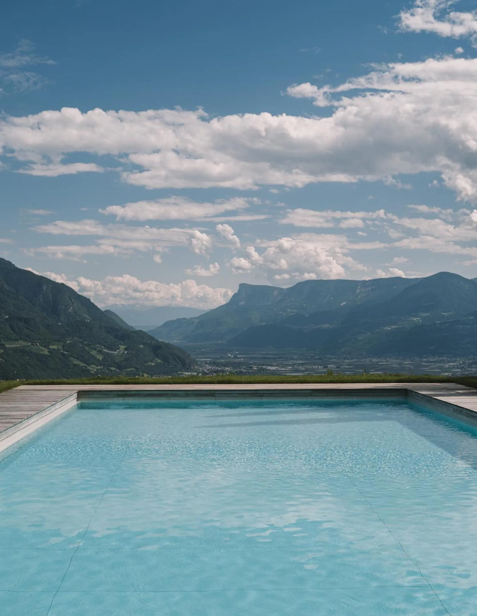 Swimming pool in Hotel KÜGLERHOF