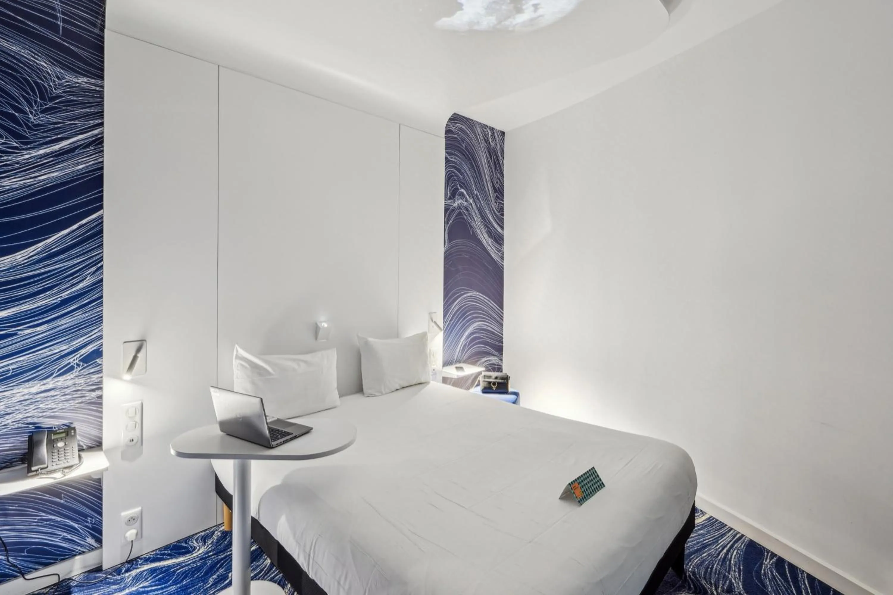 Bedroom, Bed in ibis Styles Paris Orly Airport
