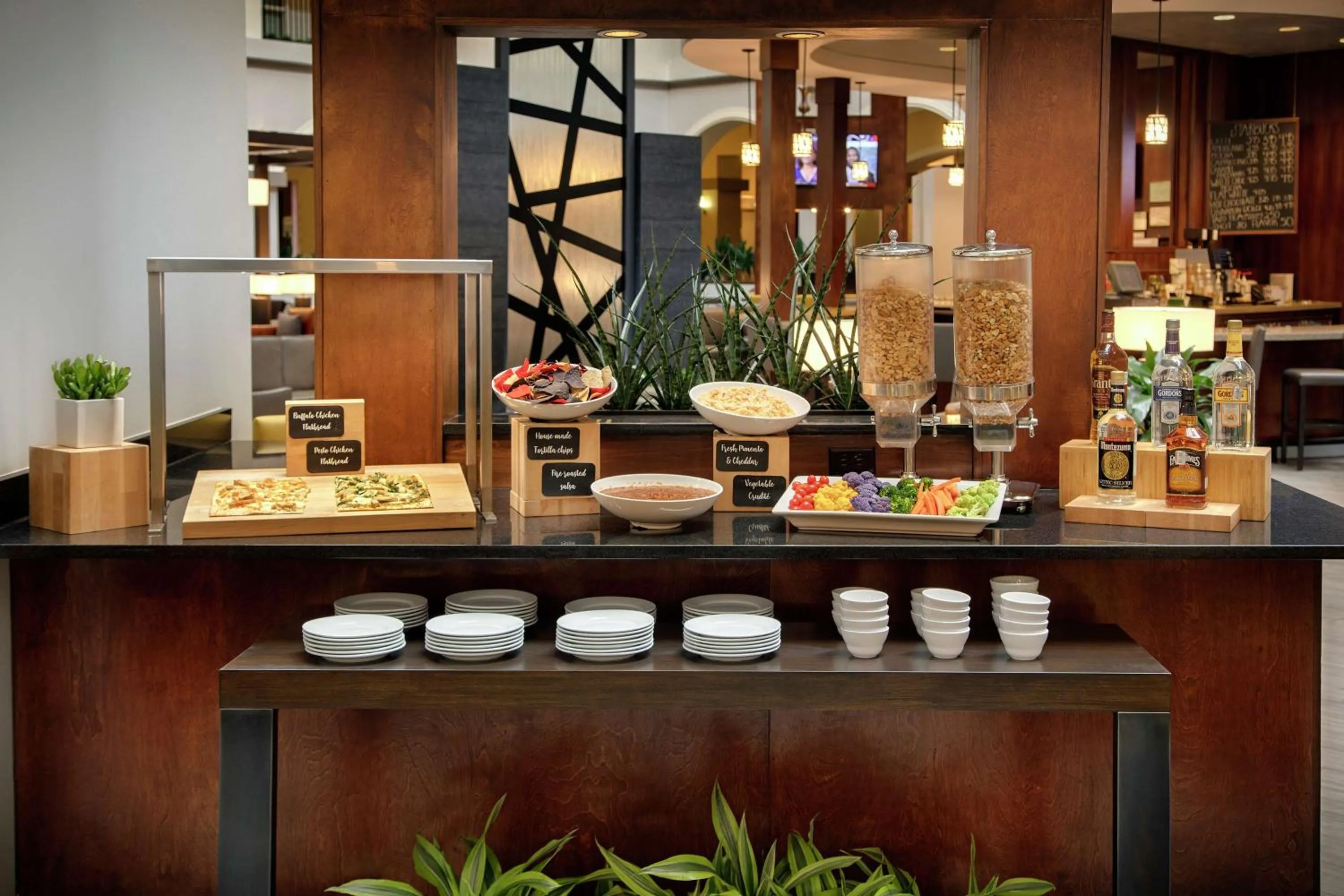 Restaurant/places to eat in Embassy Suites Dallas - Park Central Area