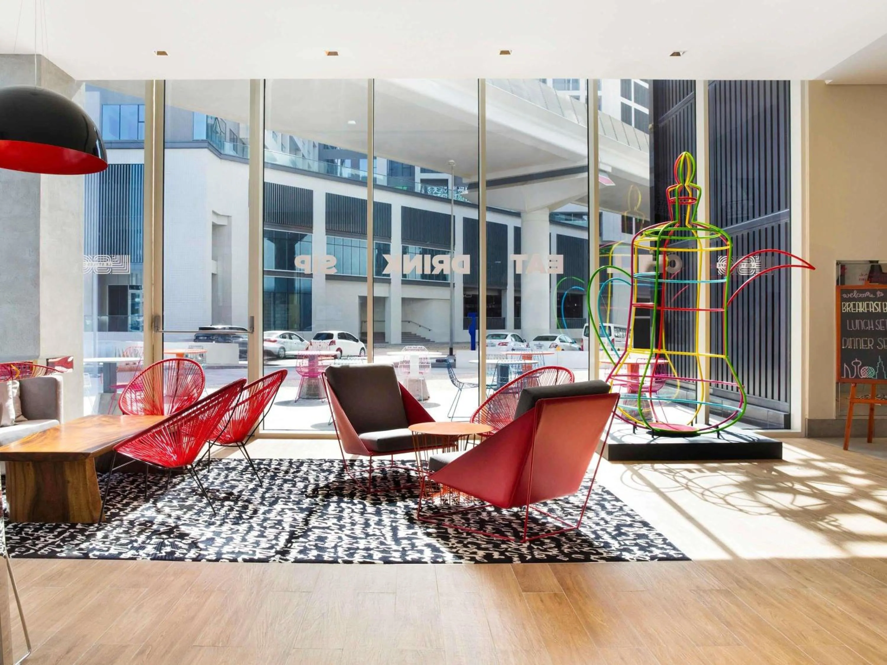 Restaurant/places to eat in ibis Styles Dubai Airport Hotel