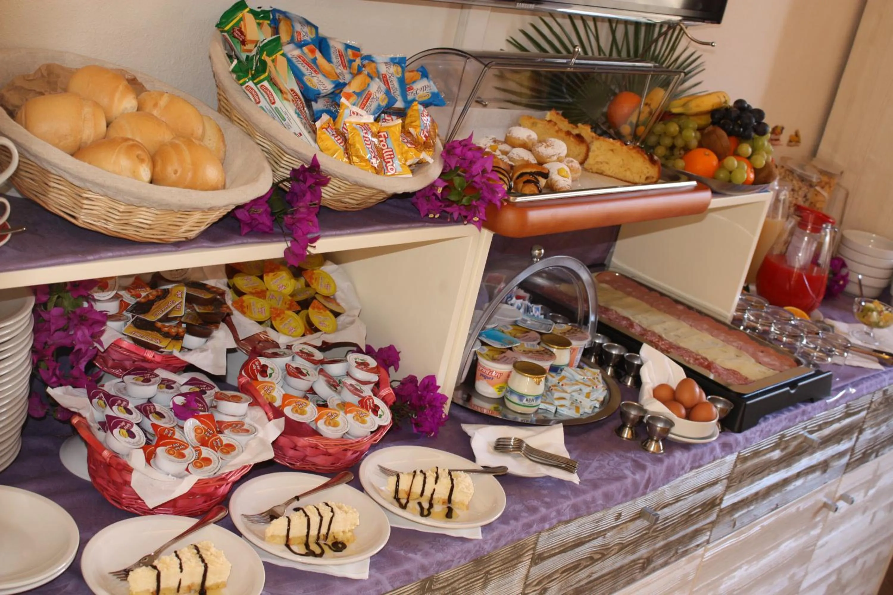 Food in Hotel Belvir