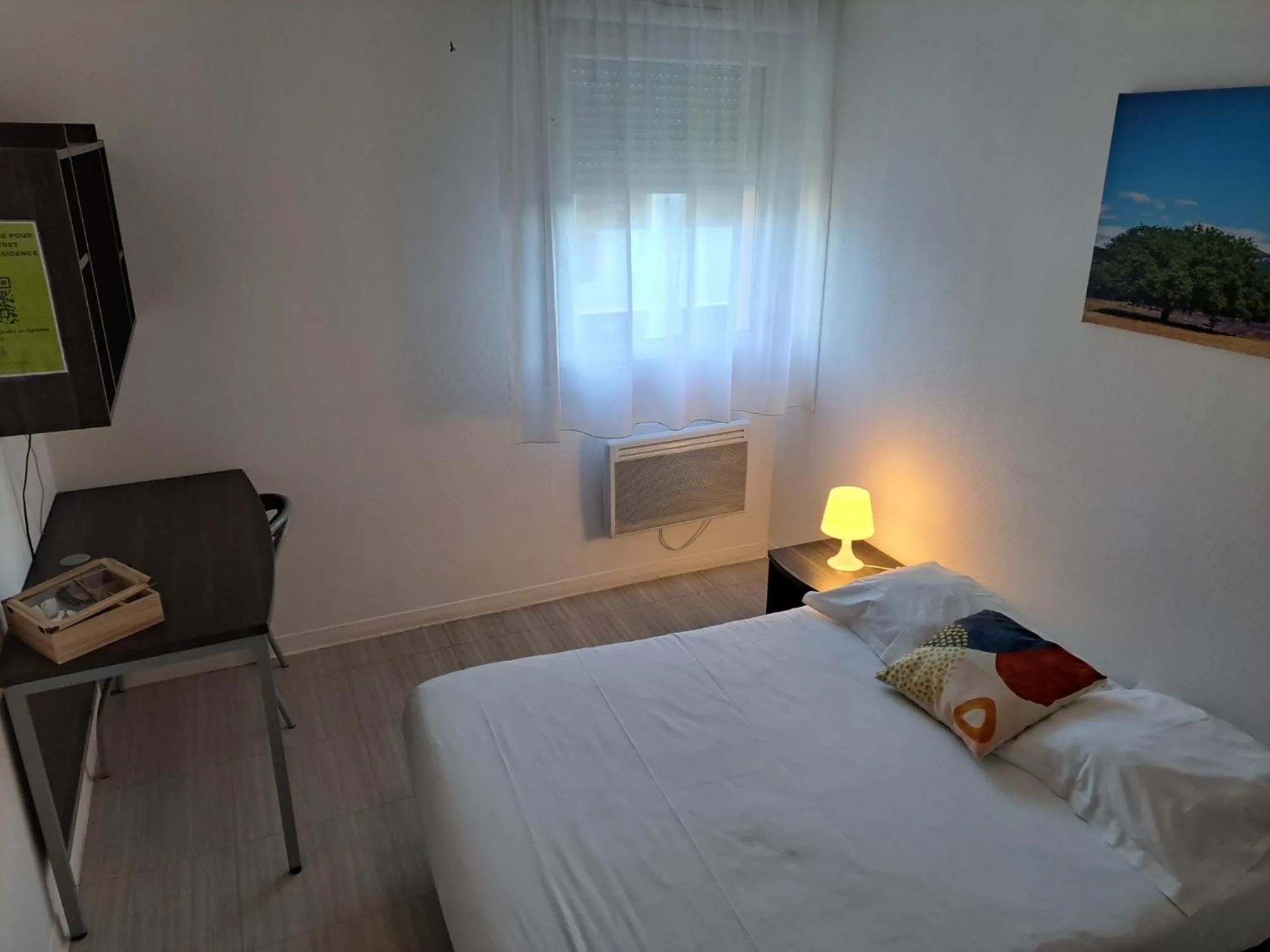 Bed in Résidence Les Académies Aixoise