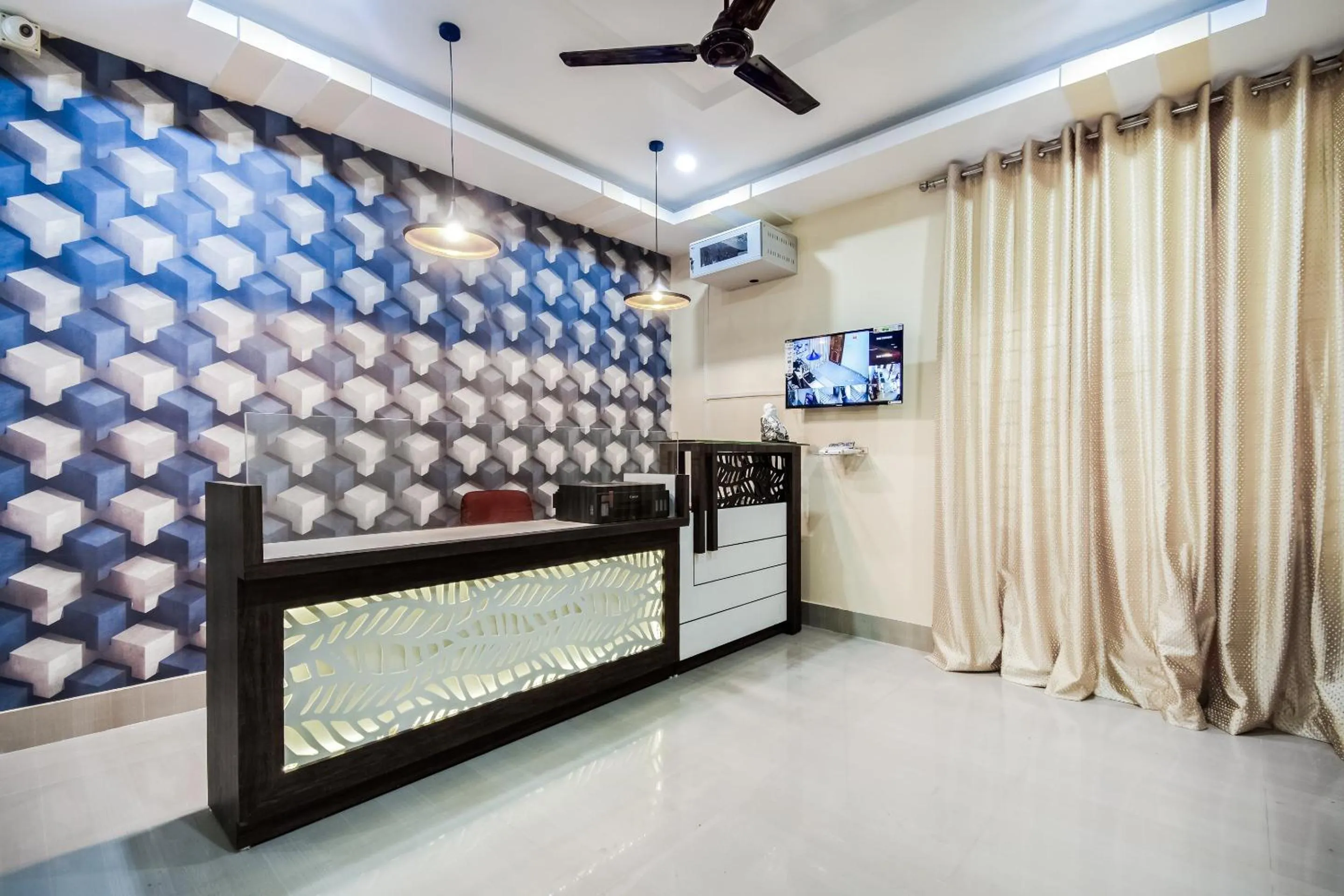 Lobby or reception in Super Hotel O Royal Pearl Inn