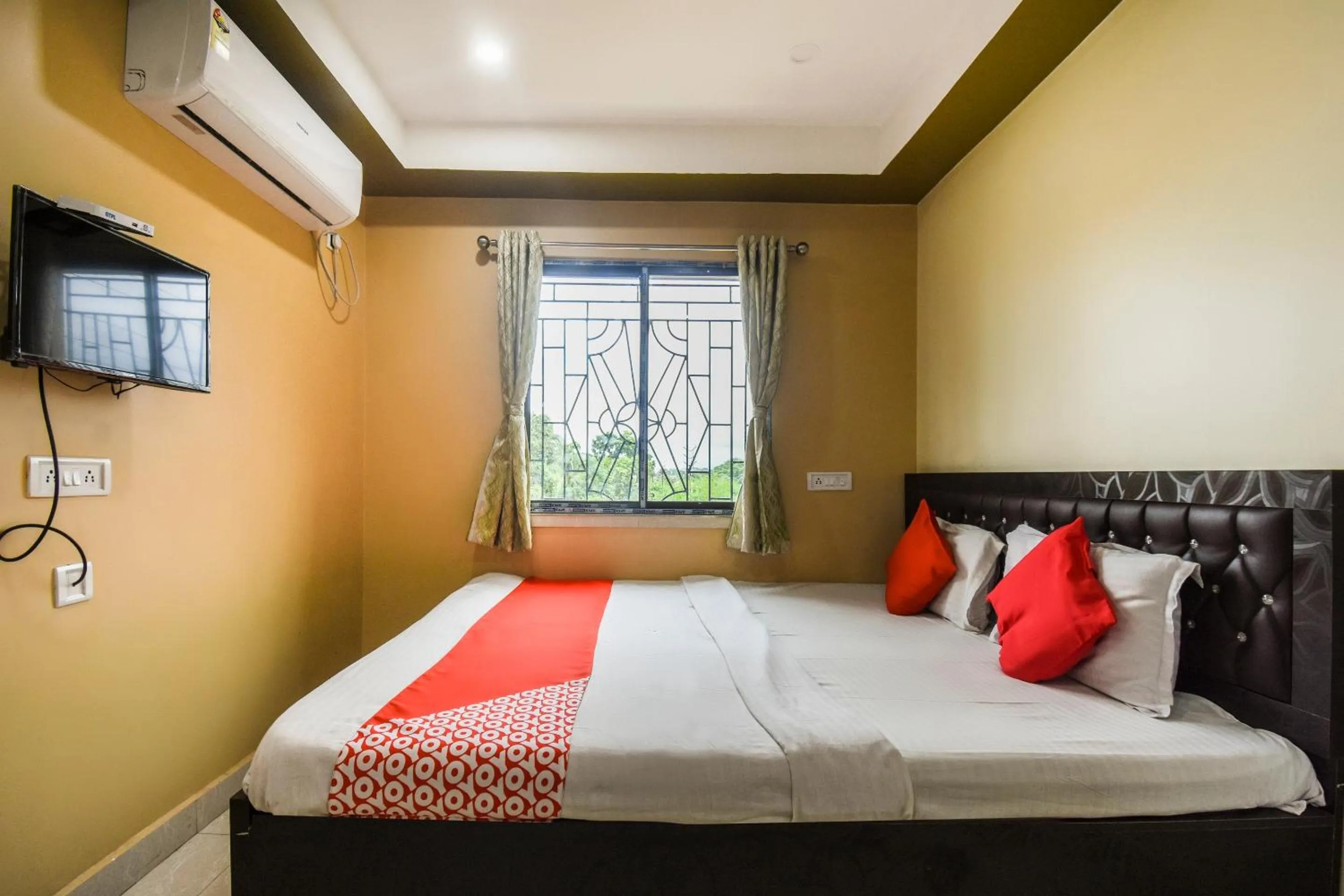 Bedroom in Hotel O Galaxy