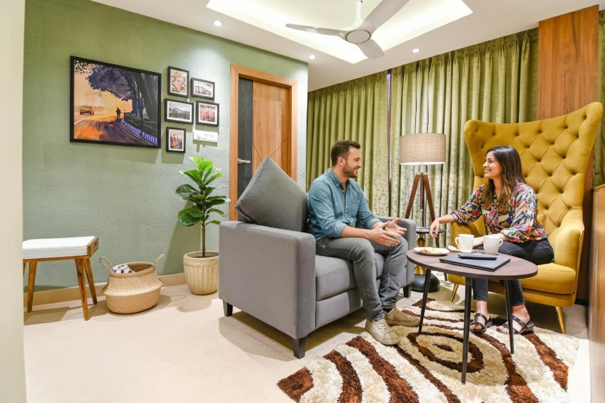 Seating area in FabHotel Prime Swagatam International Chinar Park