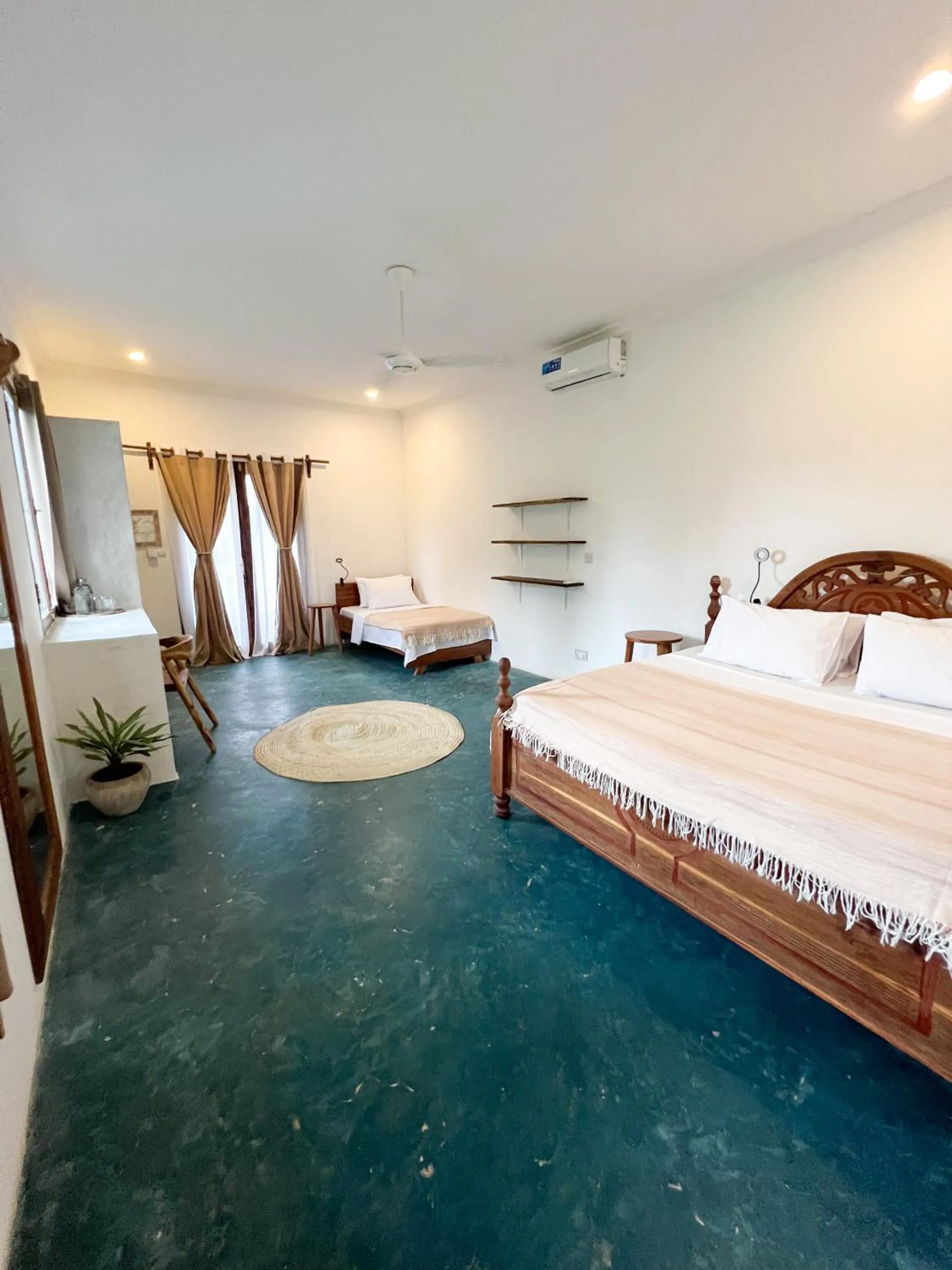 Bed in Siri Beach Lodge