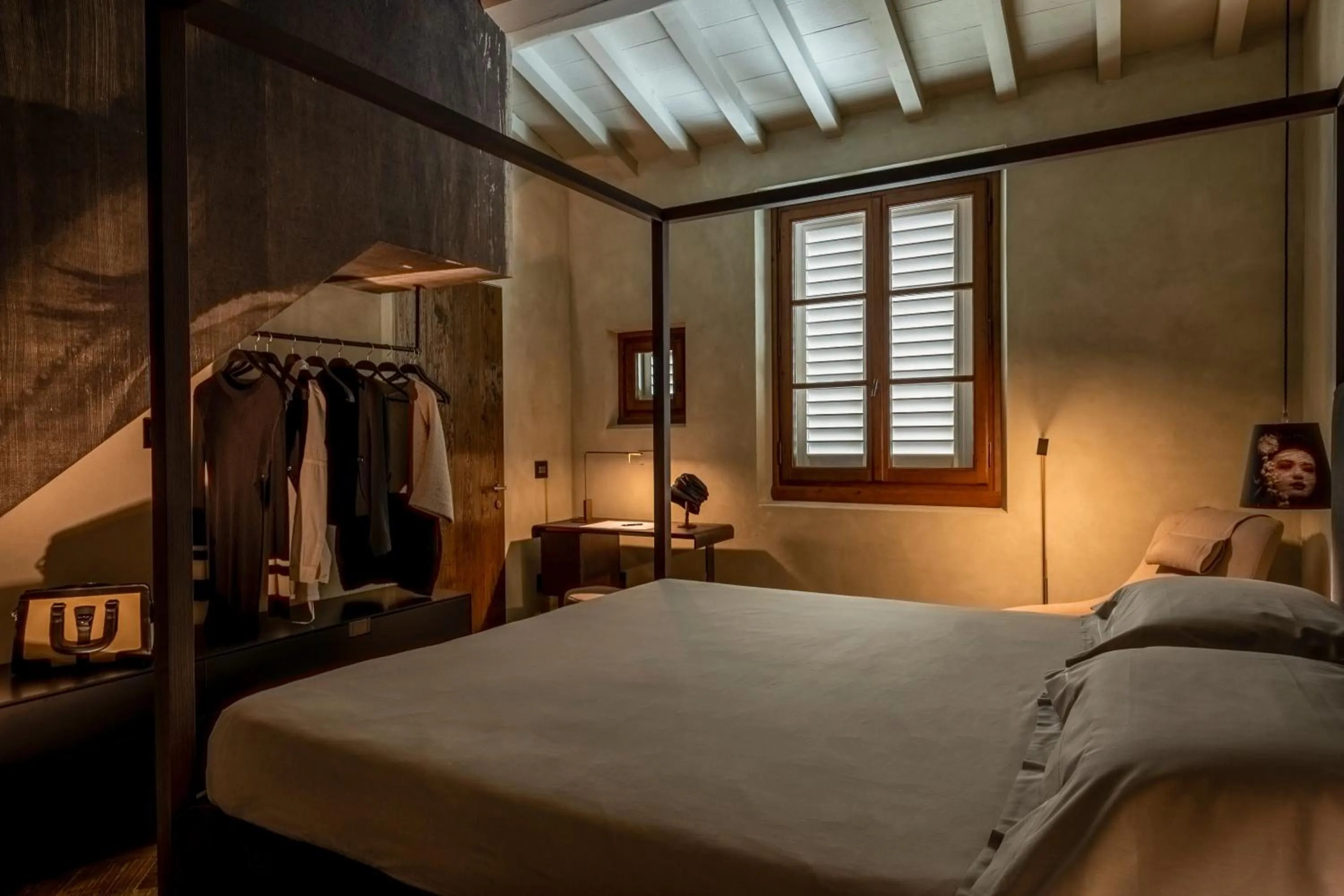 Bedroom, Bed in Oltrarno 1881 Apartments