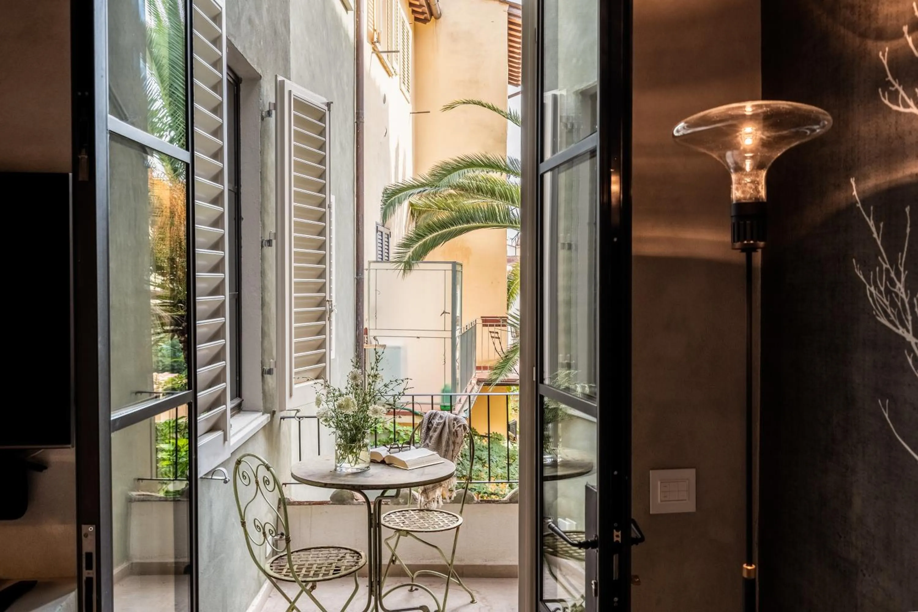 Balcony/Terrace in Oltrarno 1881 Apartments
