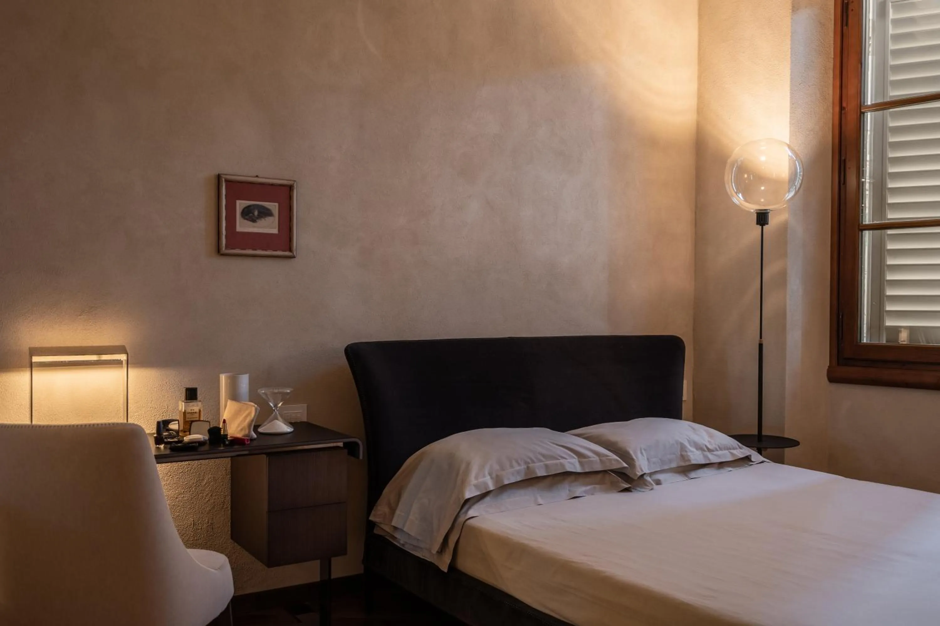 Bedroom, Bed in Oltrarno 1881 Apartments