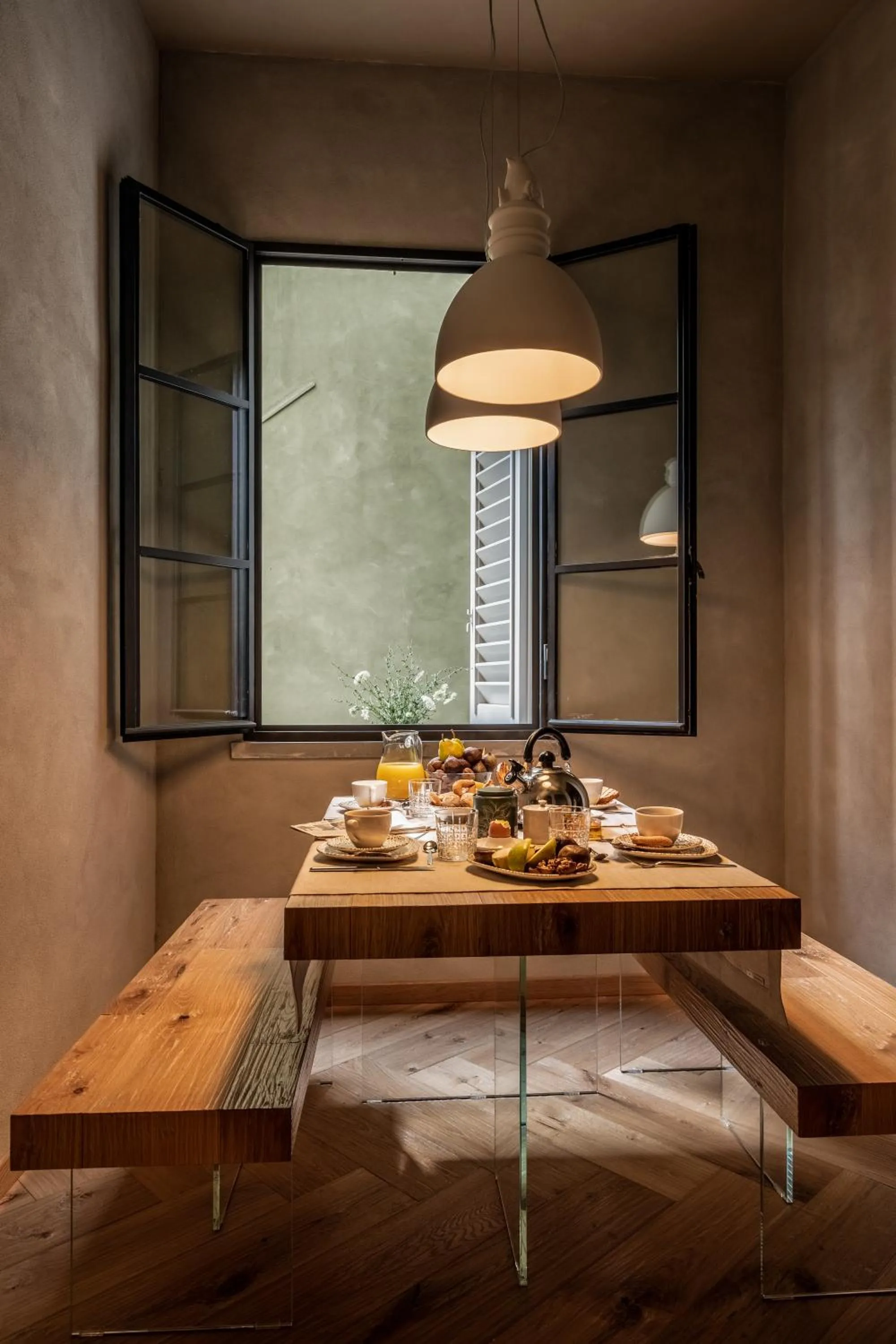 Dining area in Oltrarno 1881 Apartments