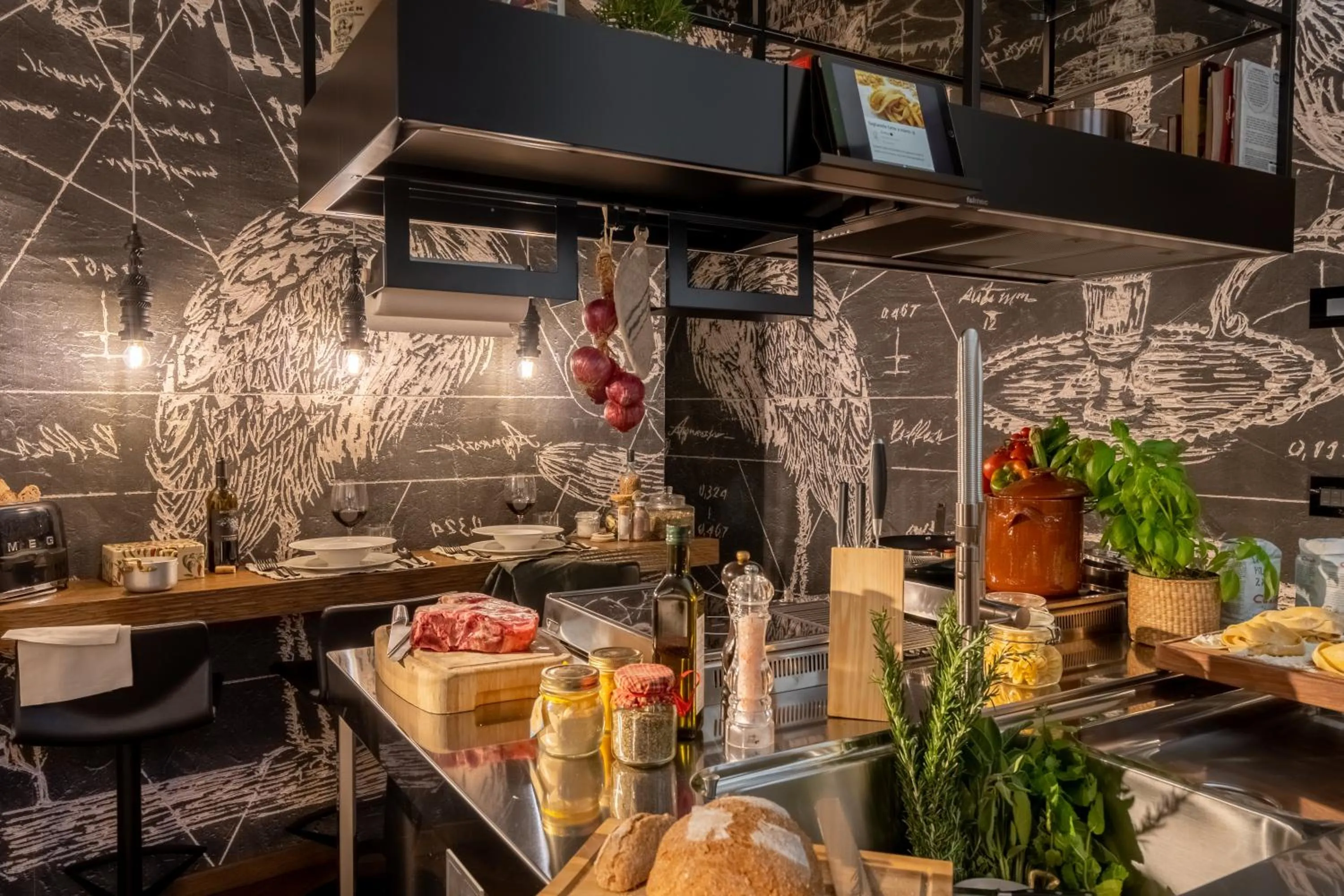 Dining area in Oltrarno 1881 Apartments