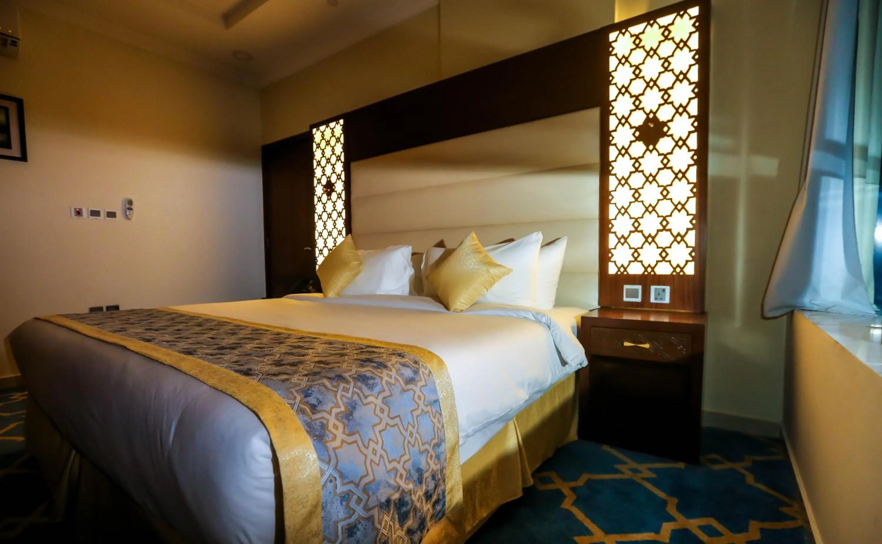 Photo of the whole room, Bed in Jeddah Oasis Hotel