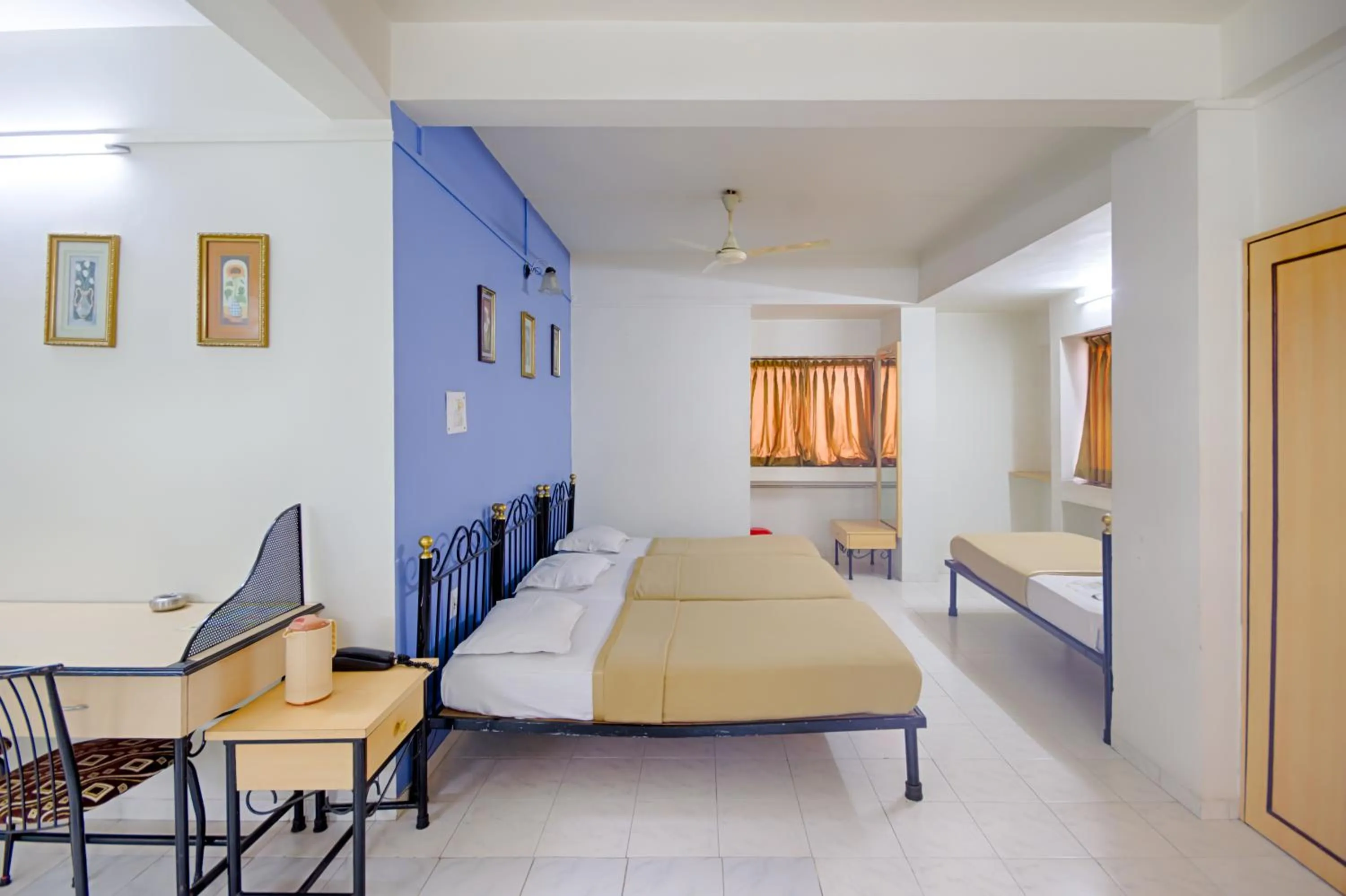 Photo of the whole room, Bed in Hotel Grand Ashwin