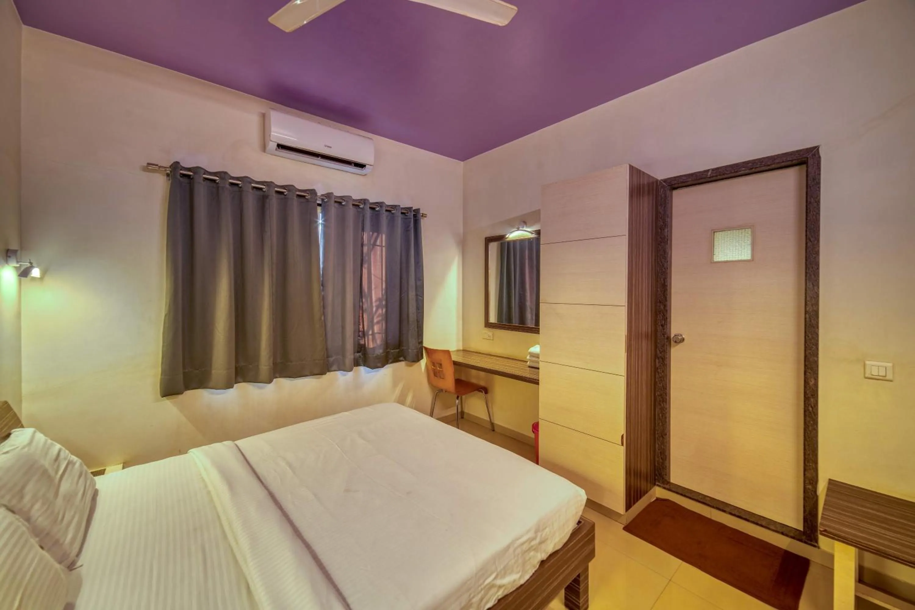 Bedroom, Bed in Hotel Grand Ashwin