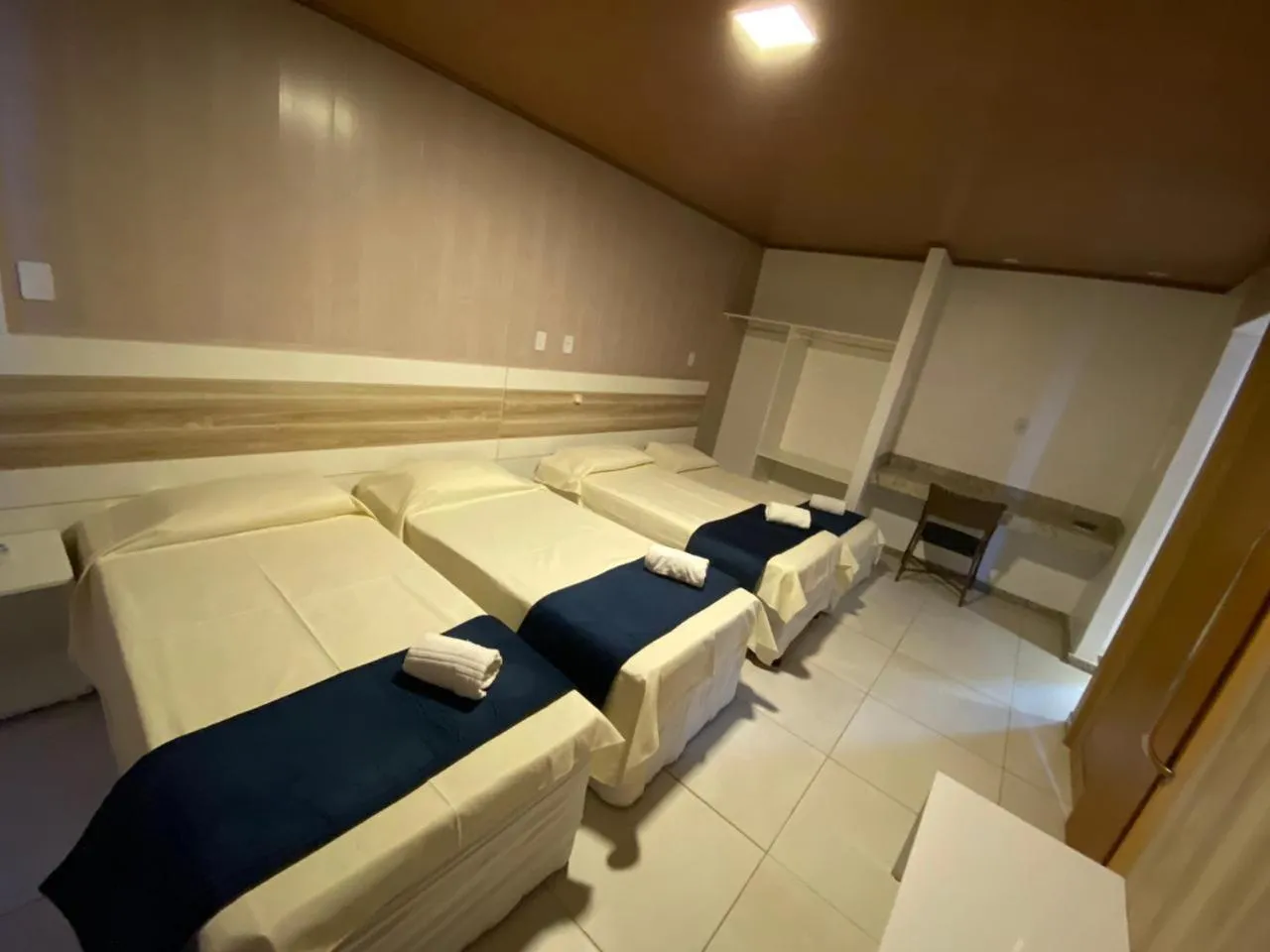 Bedroom in Farol Plaza Hotel