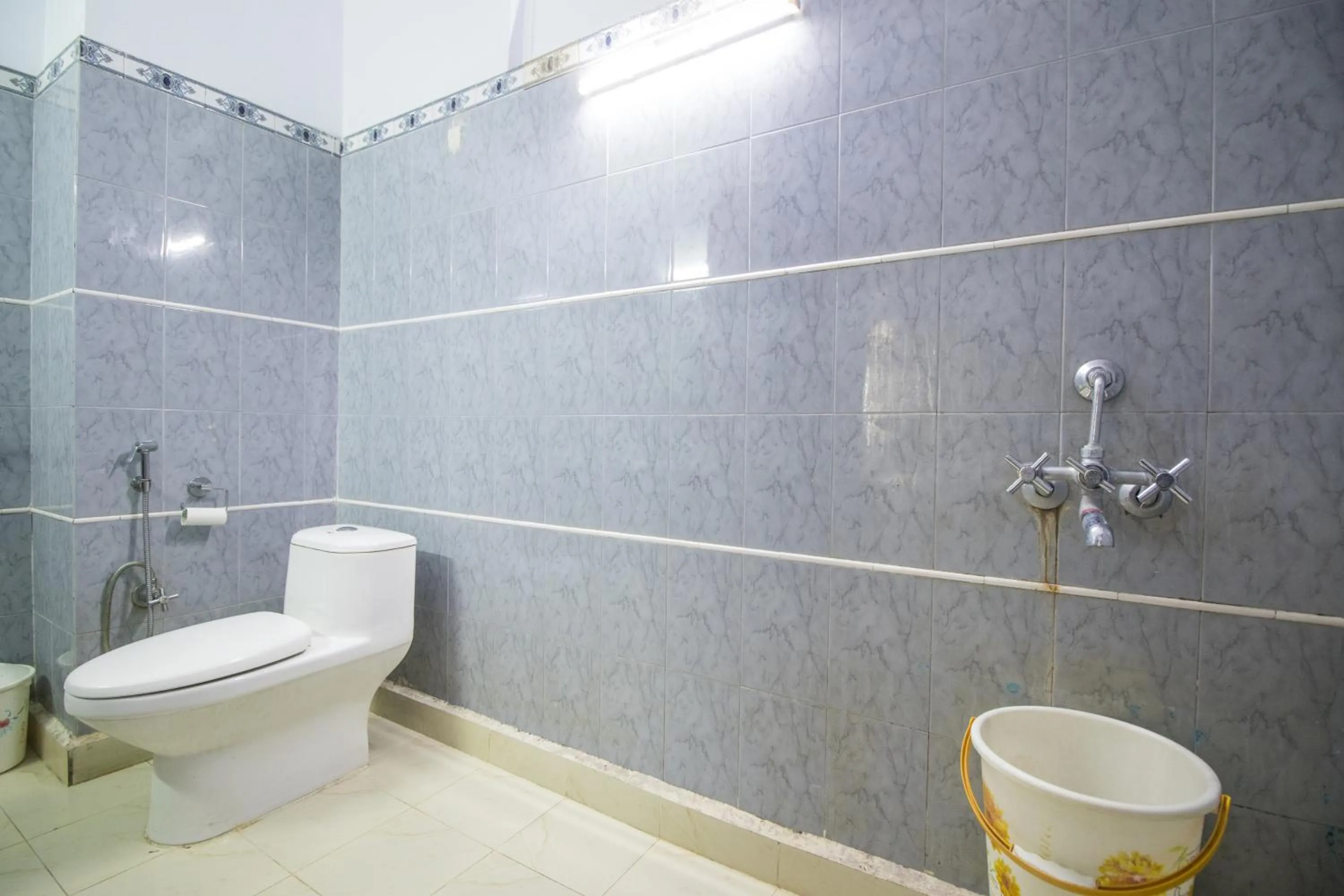 Bathroom in WOW STAYZ2 Hotel Jahanvi Dale