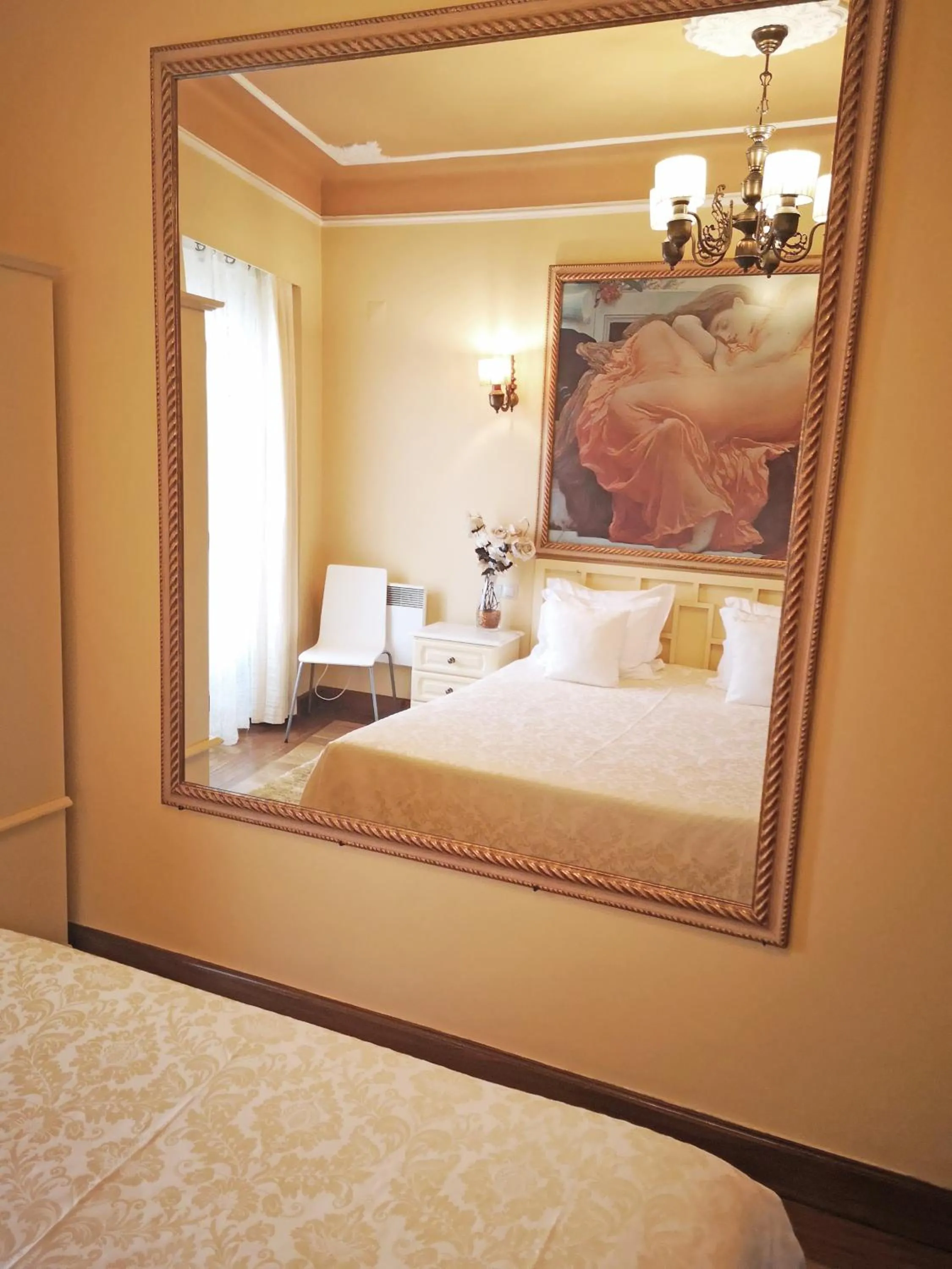 Bed in Safira