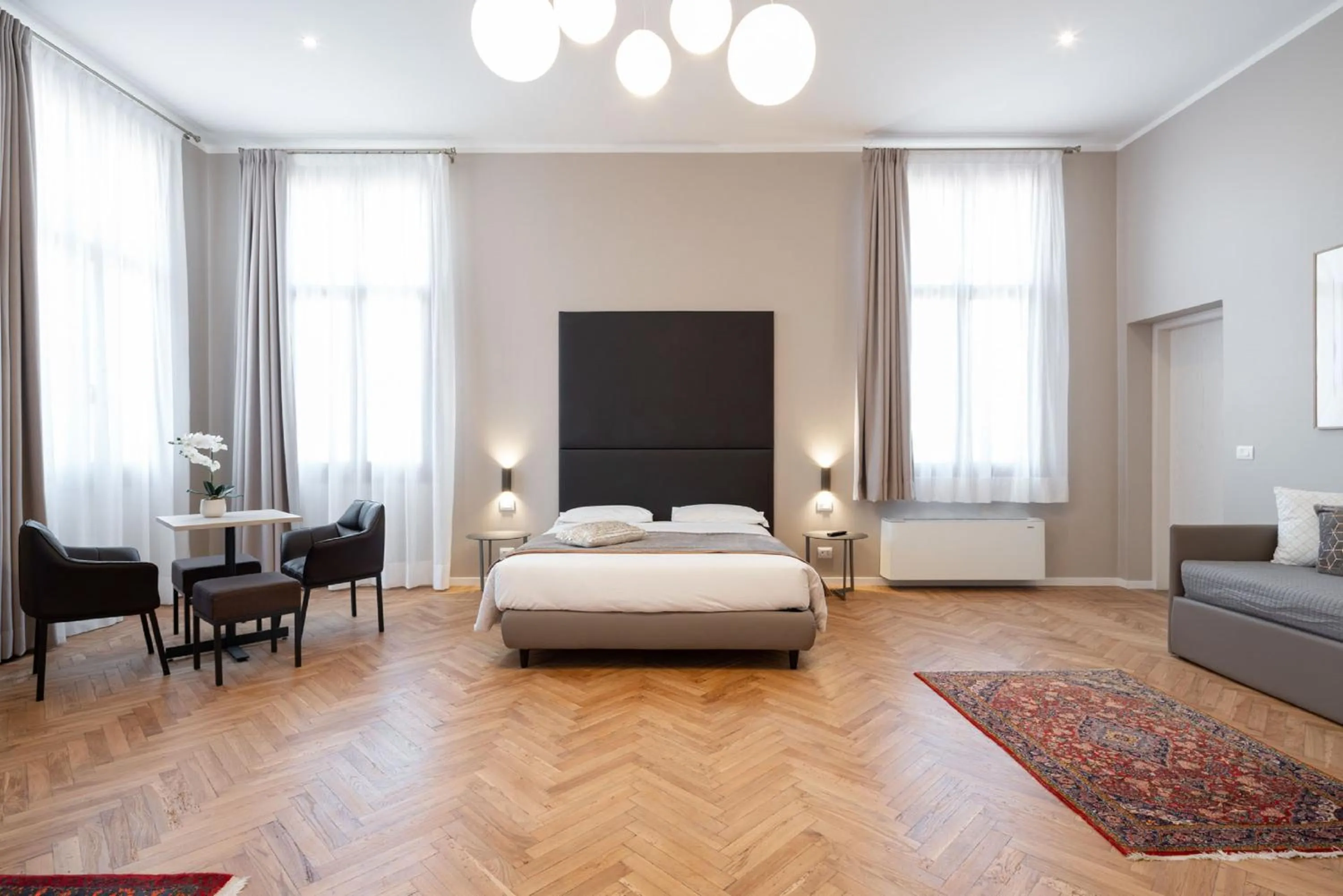 Photo of the whole room, Bed in Hotel Palazzo Martinelli Dolfin