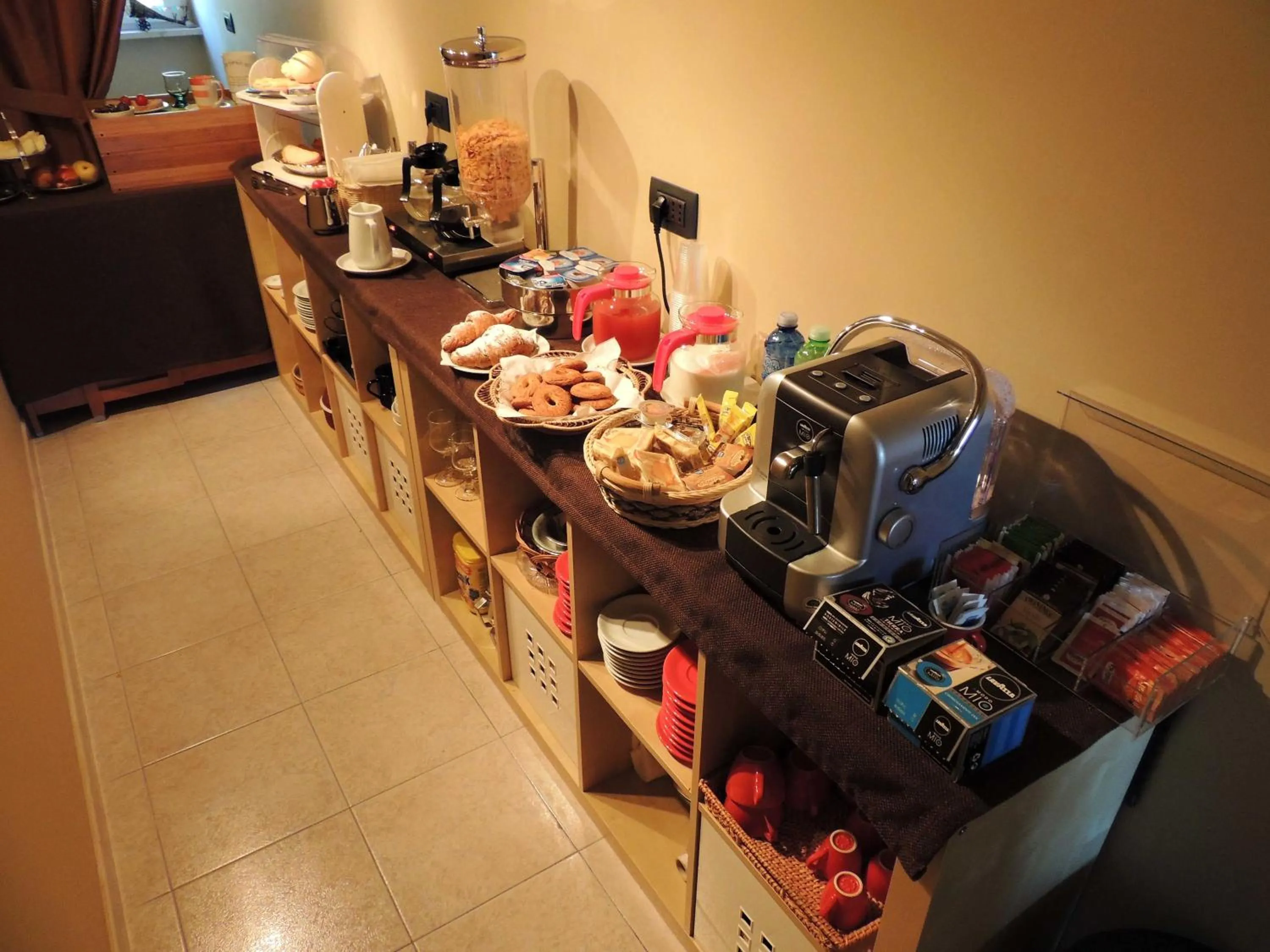 Area and facilities in B&B Angela