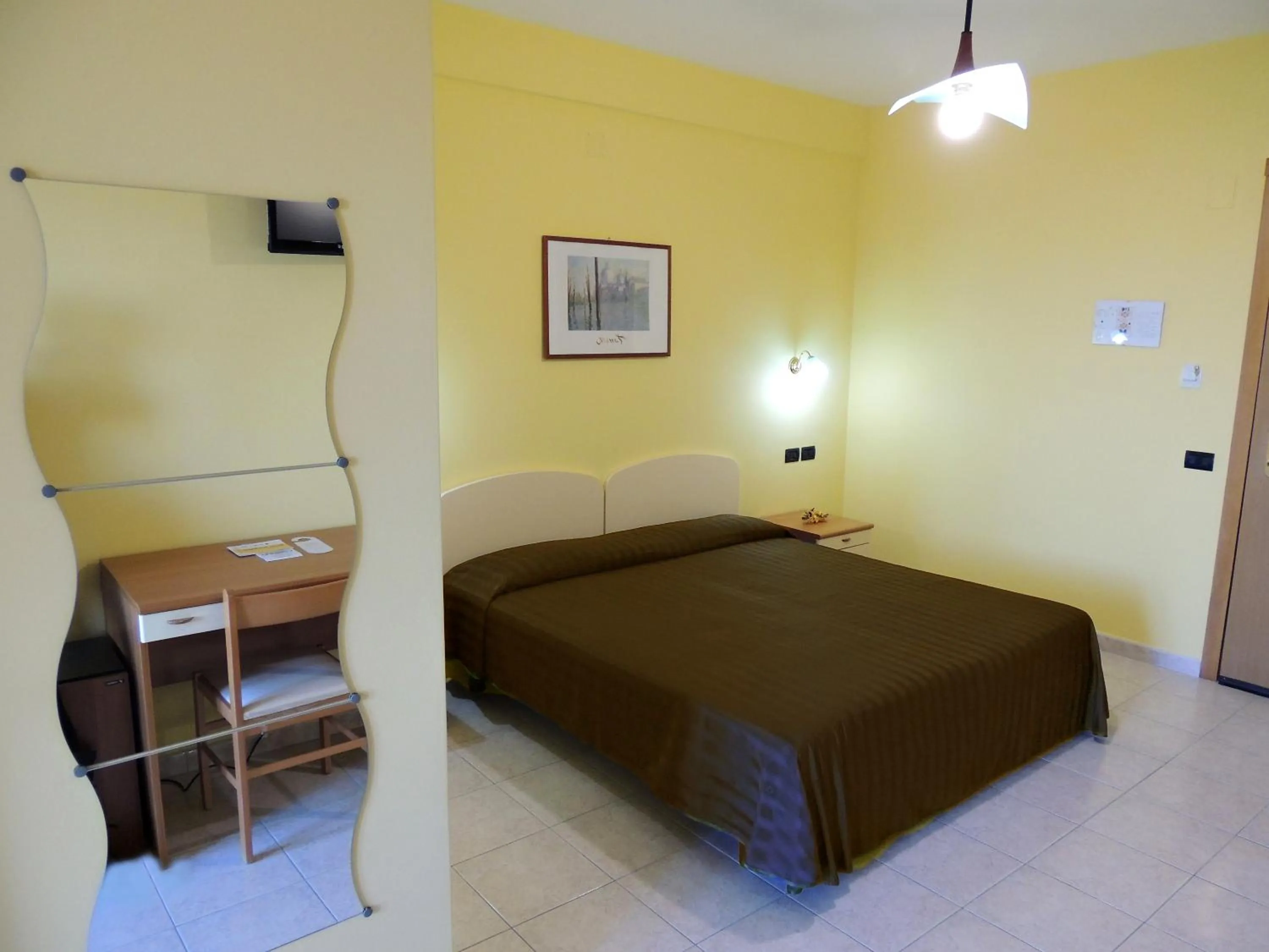 Photo of the whole room, Bed in B&B Angela