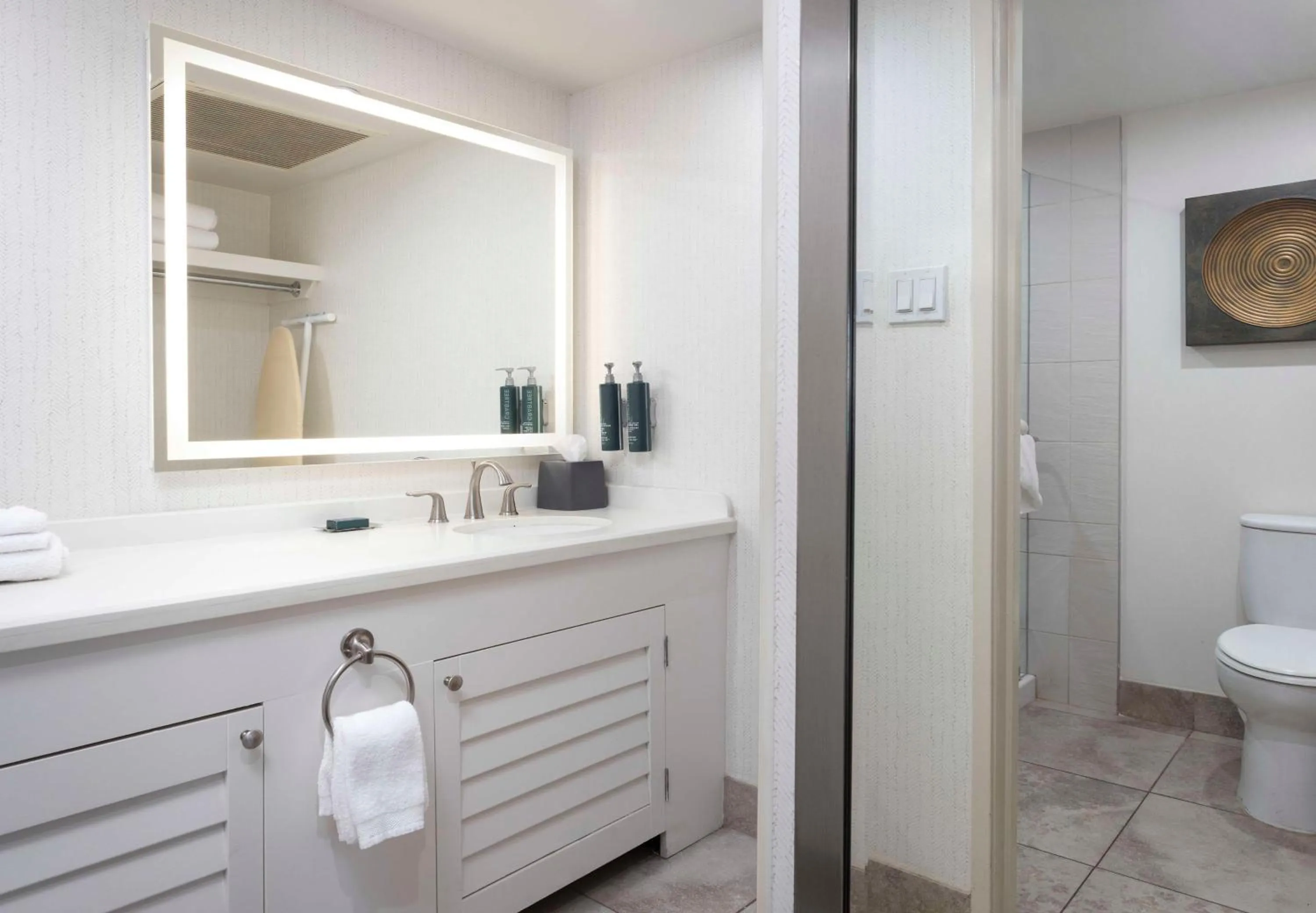 Bathroom in DoubleTree by Hilton San Diego Bayside