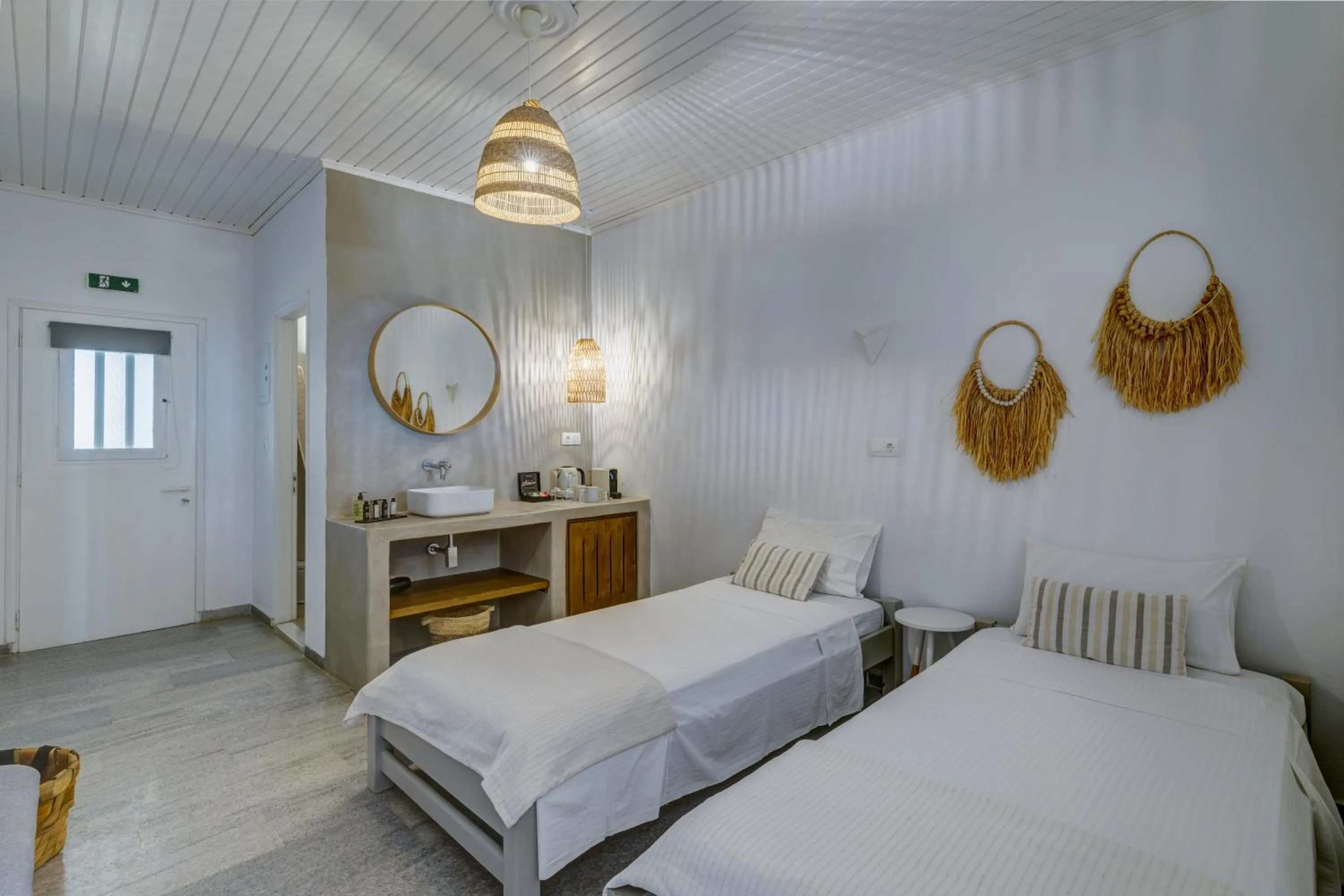 Property building, Bed in Thalassa Naxos